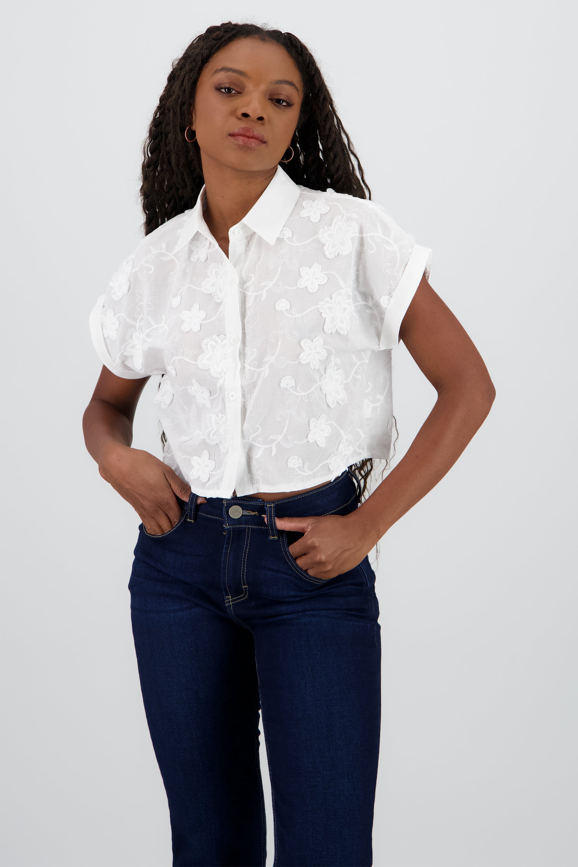 CAMISA DETALLE BORDADO BLANCO