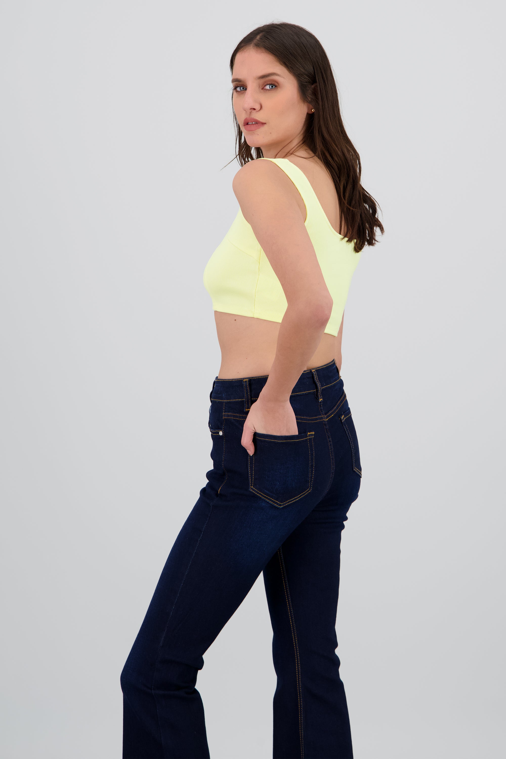 Top crop tirantes escote cuadrado AMARILLO