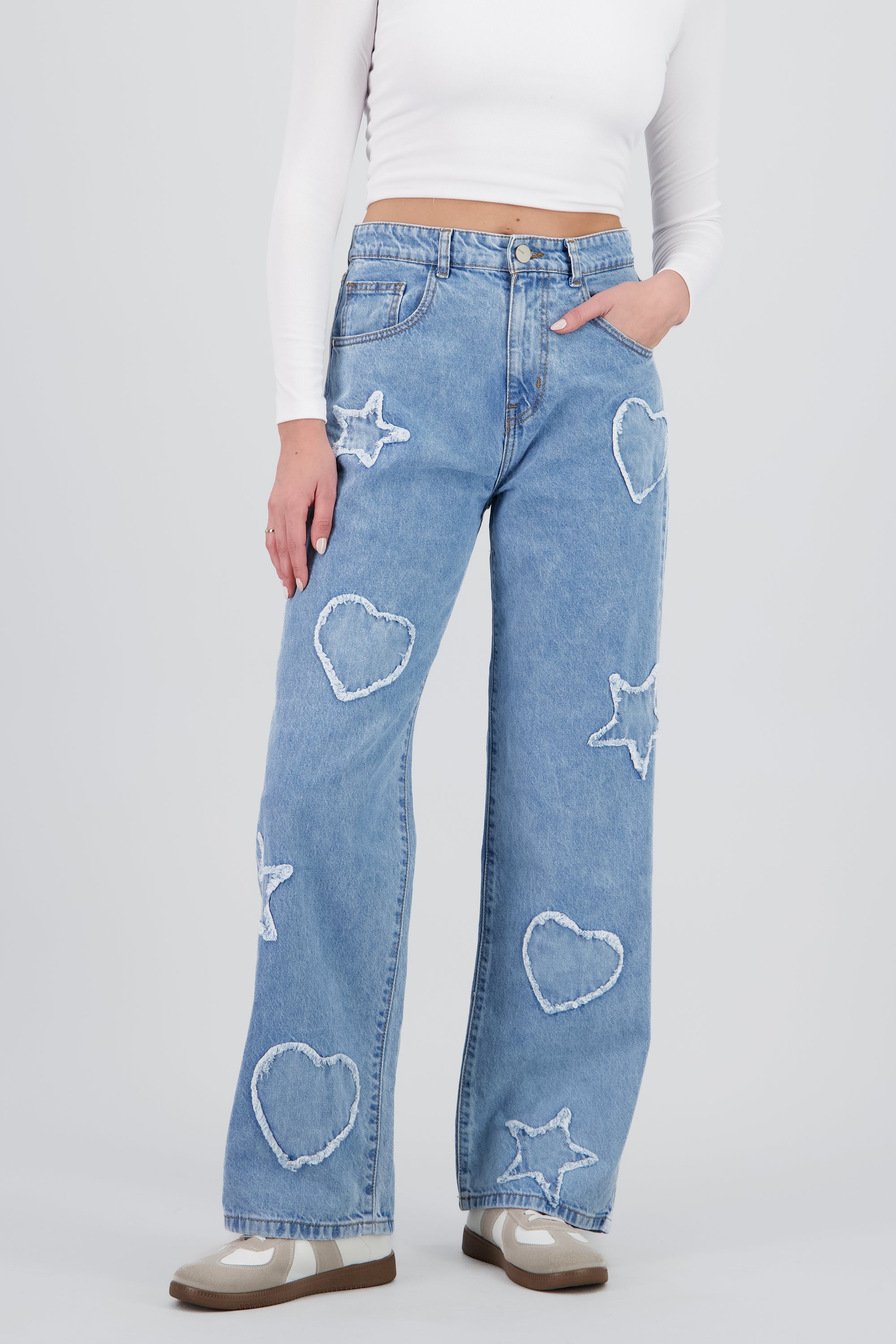 Jeans straight parches LIGHT WASH