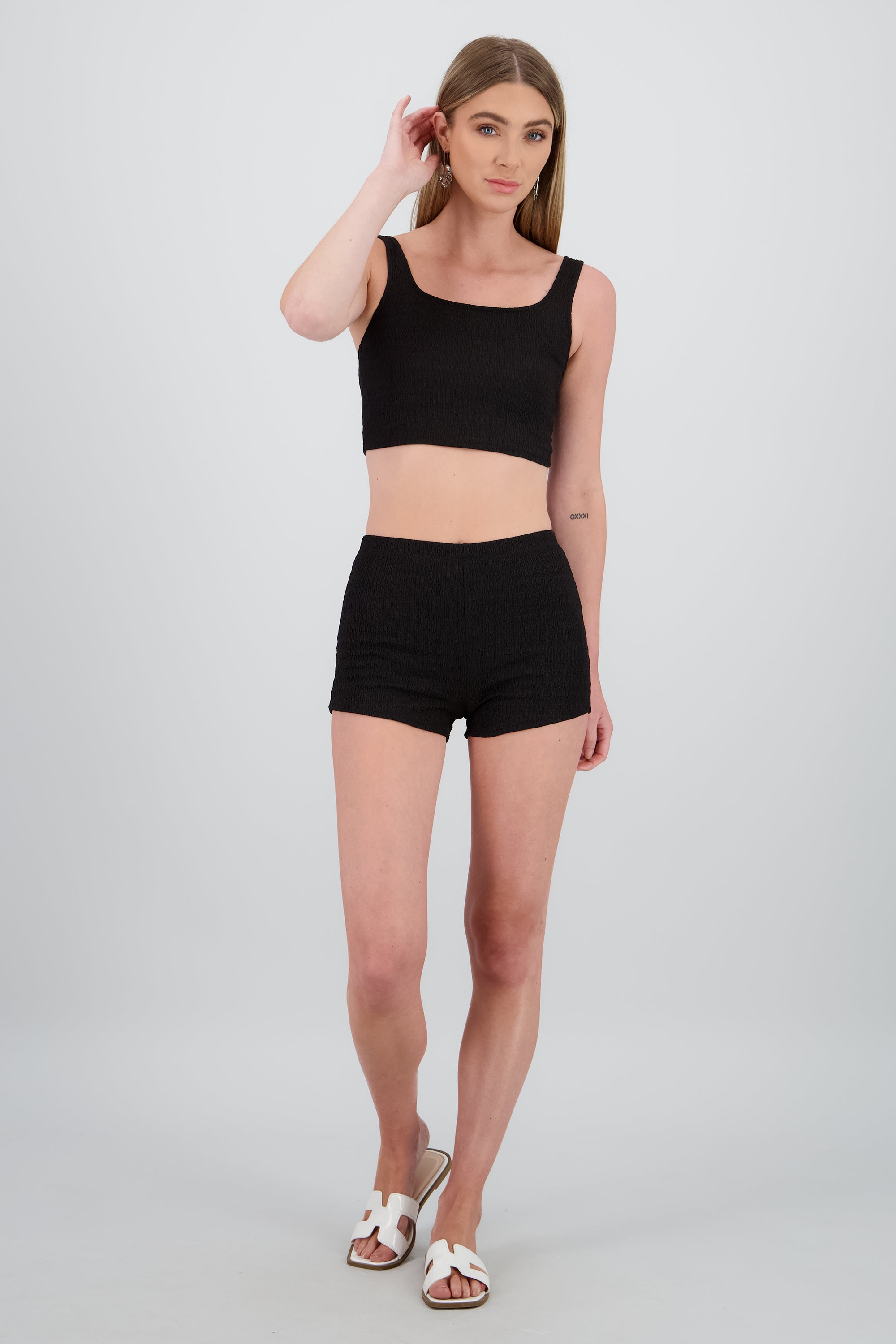 Shorts mini textura NEGRO