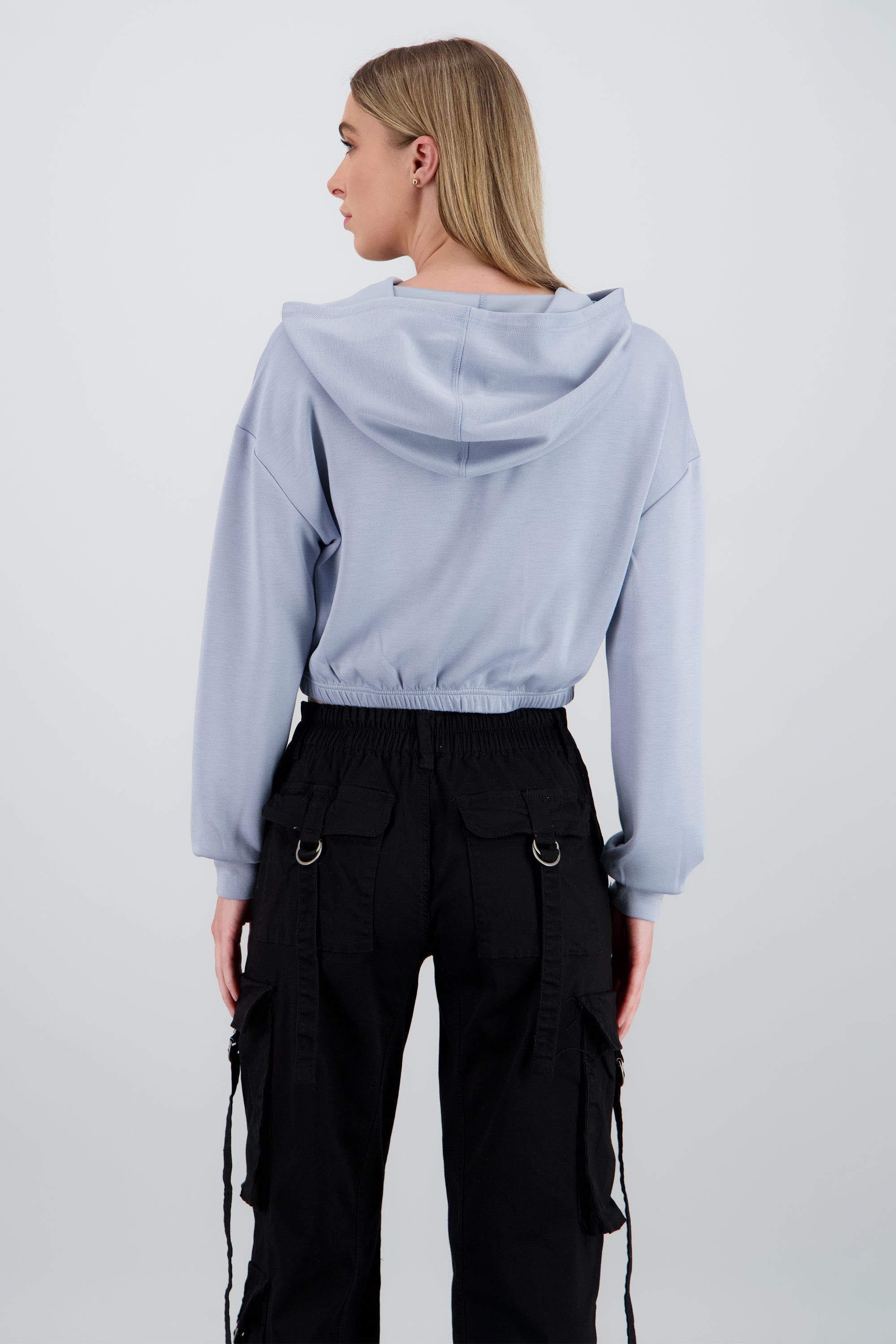 Sudadera corta lisa suave AZUL PASTEL