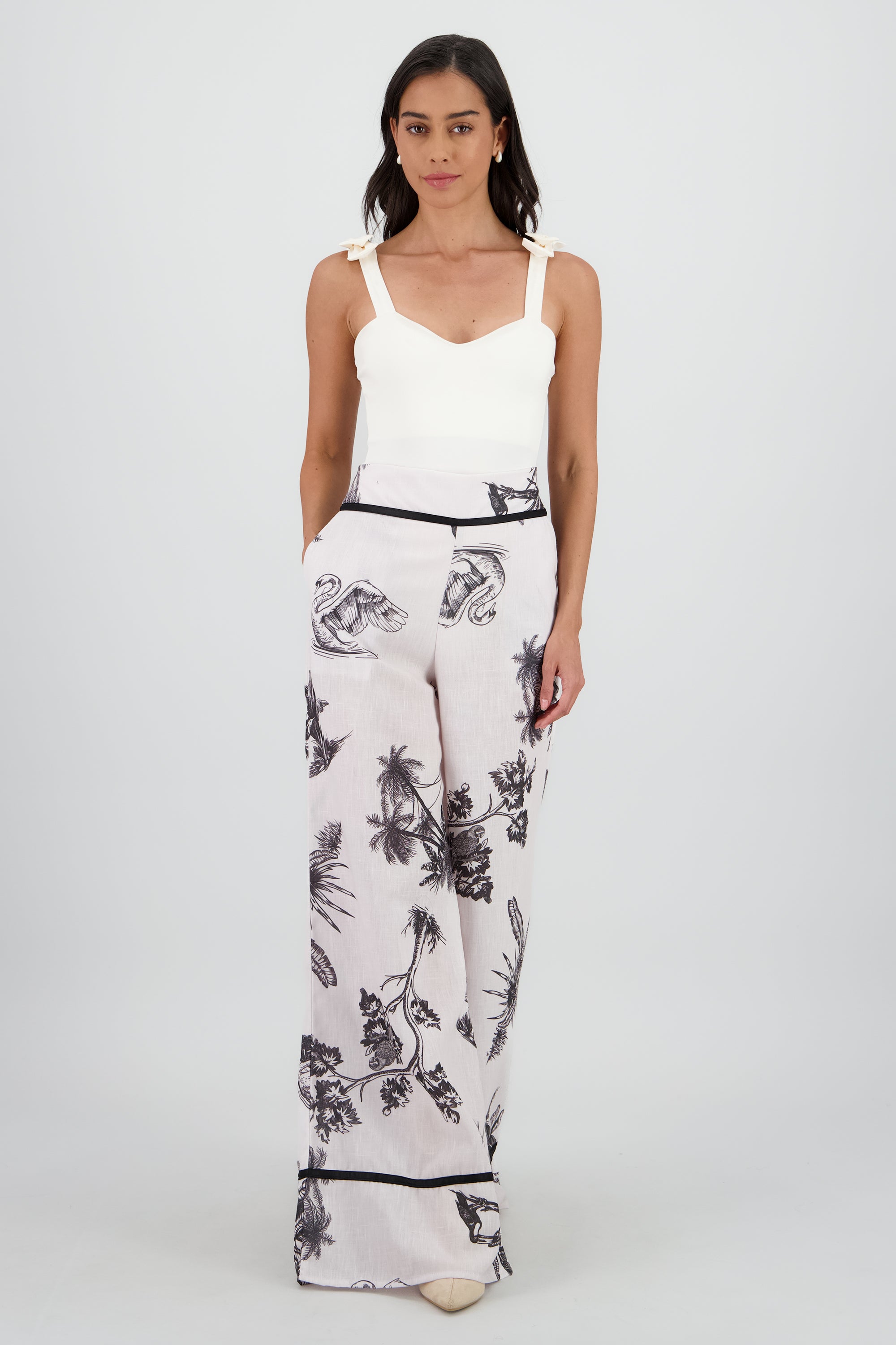 Pantalon estampado tropical NEGRO COMBO
