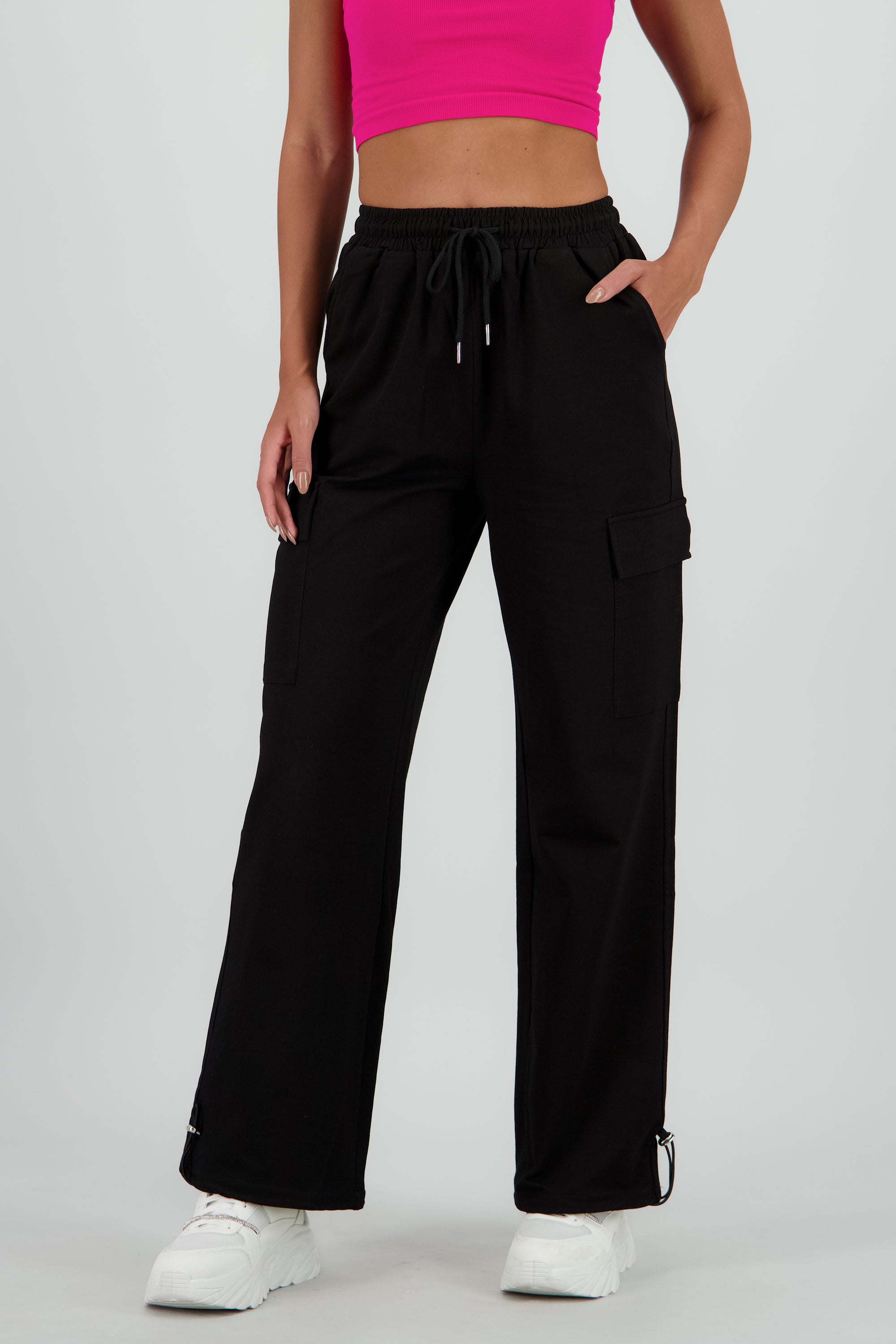 Pantalon amplio detalle franja NEGRO