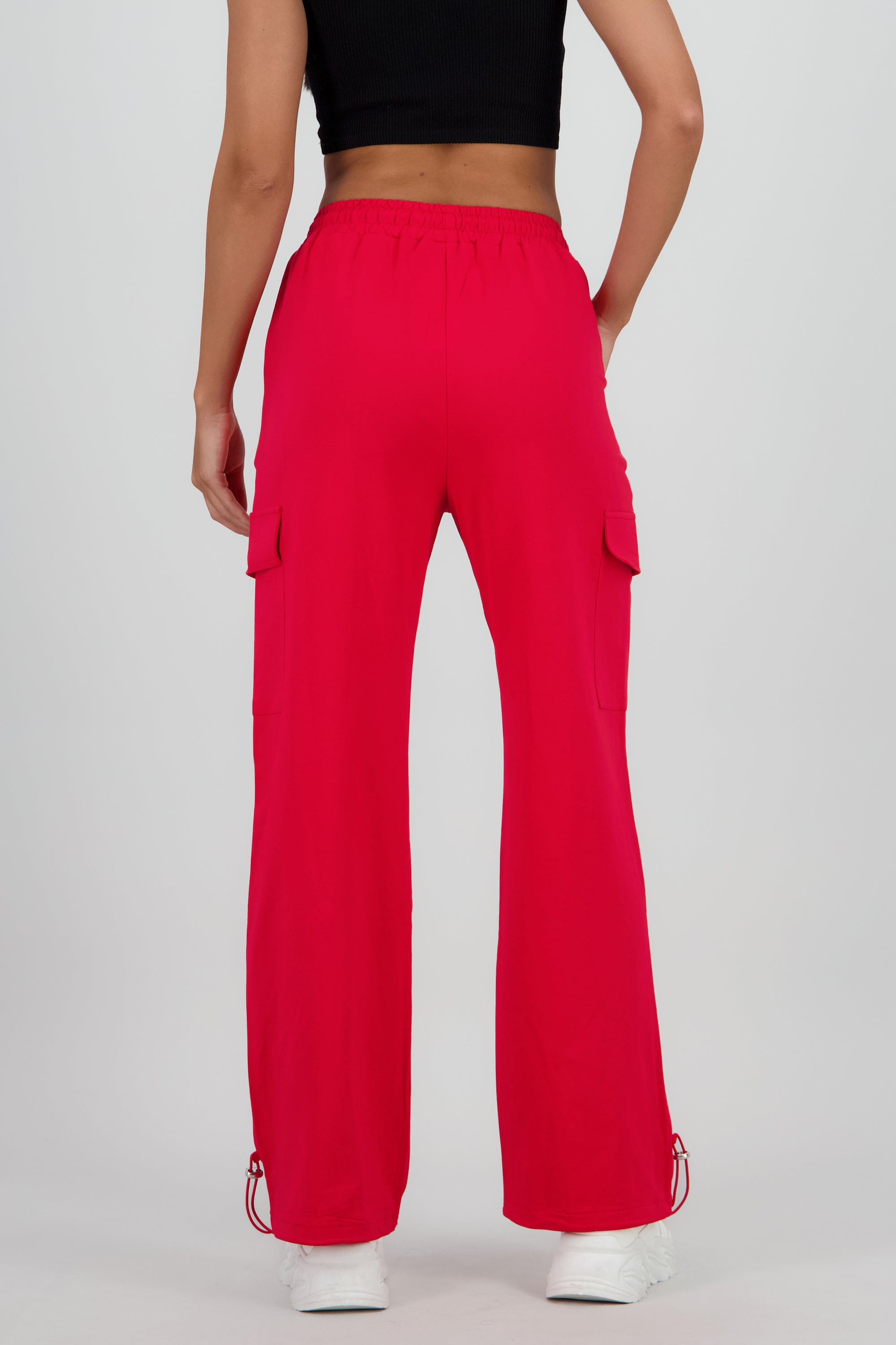 Pantalon amplio detalle franja ROJO
