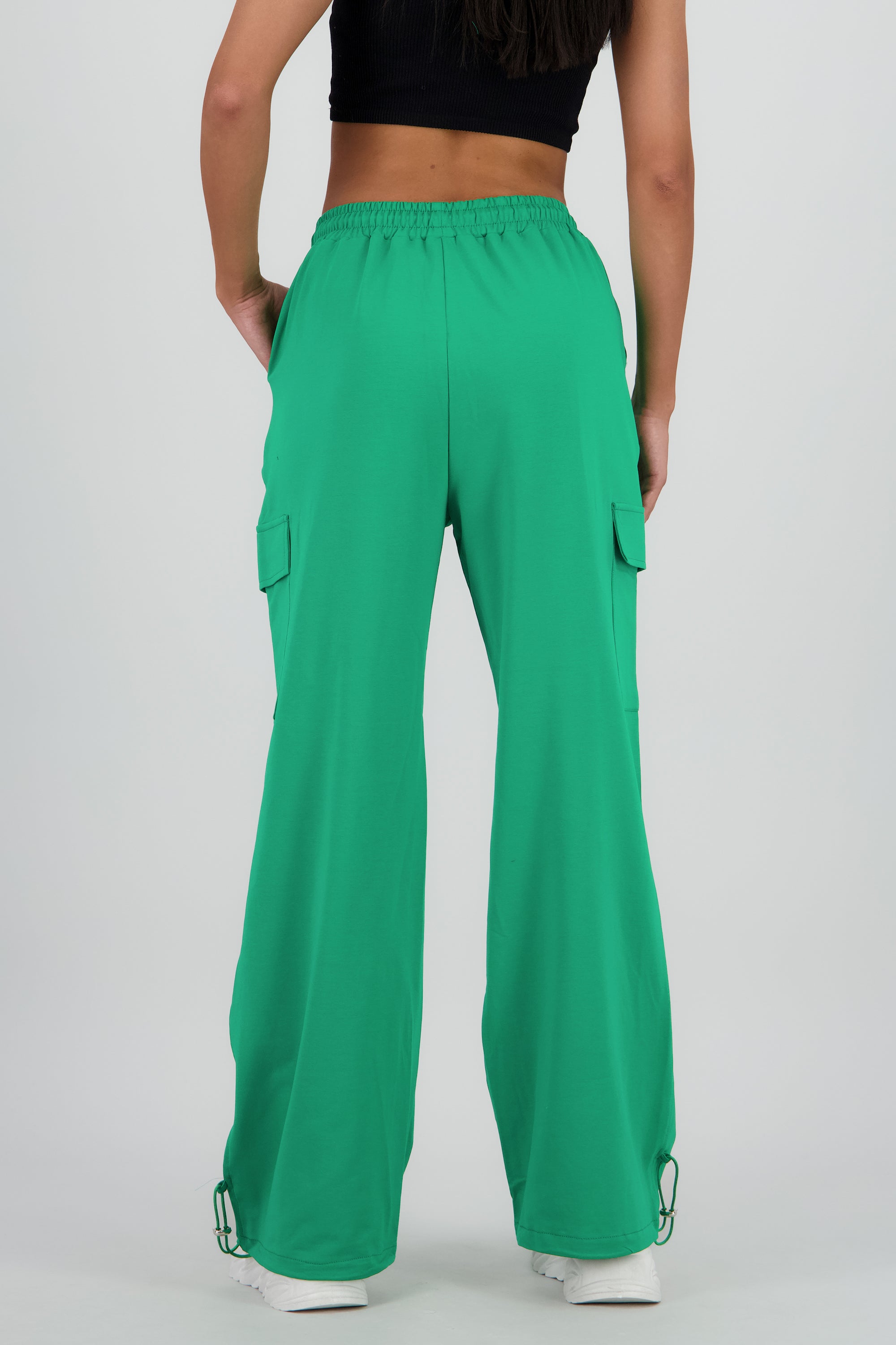Pantalon amplio detalle franja VERDE