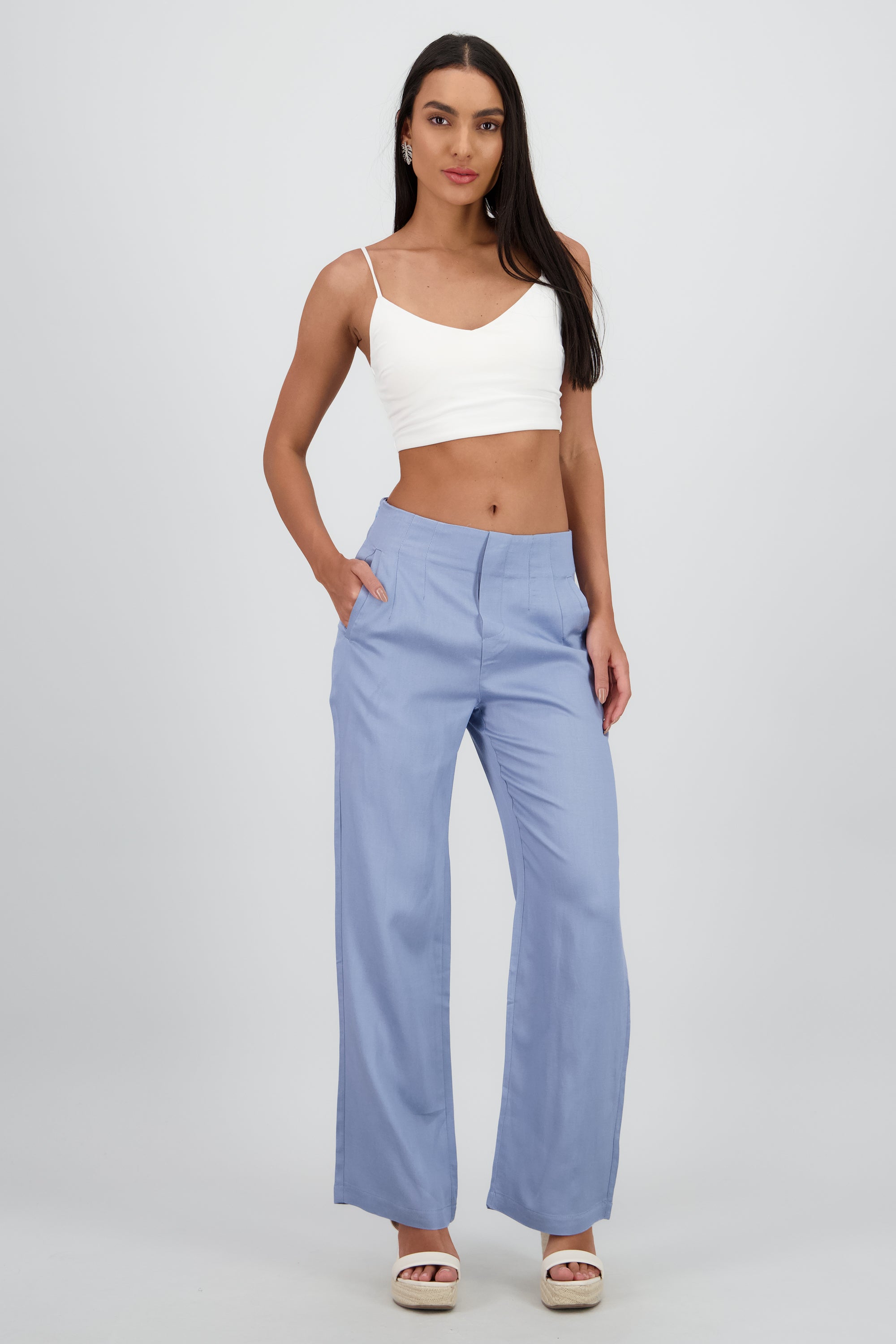 Pantalon fluido detalle pinzas AZUL