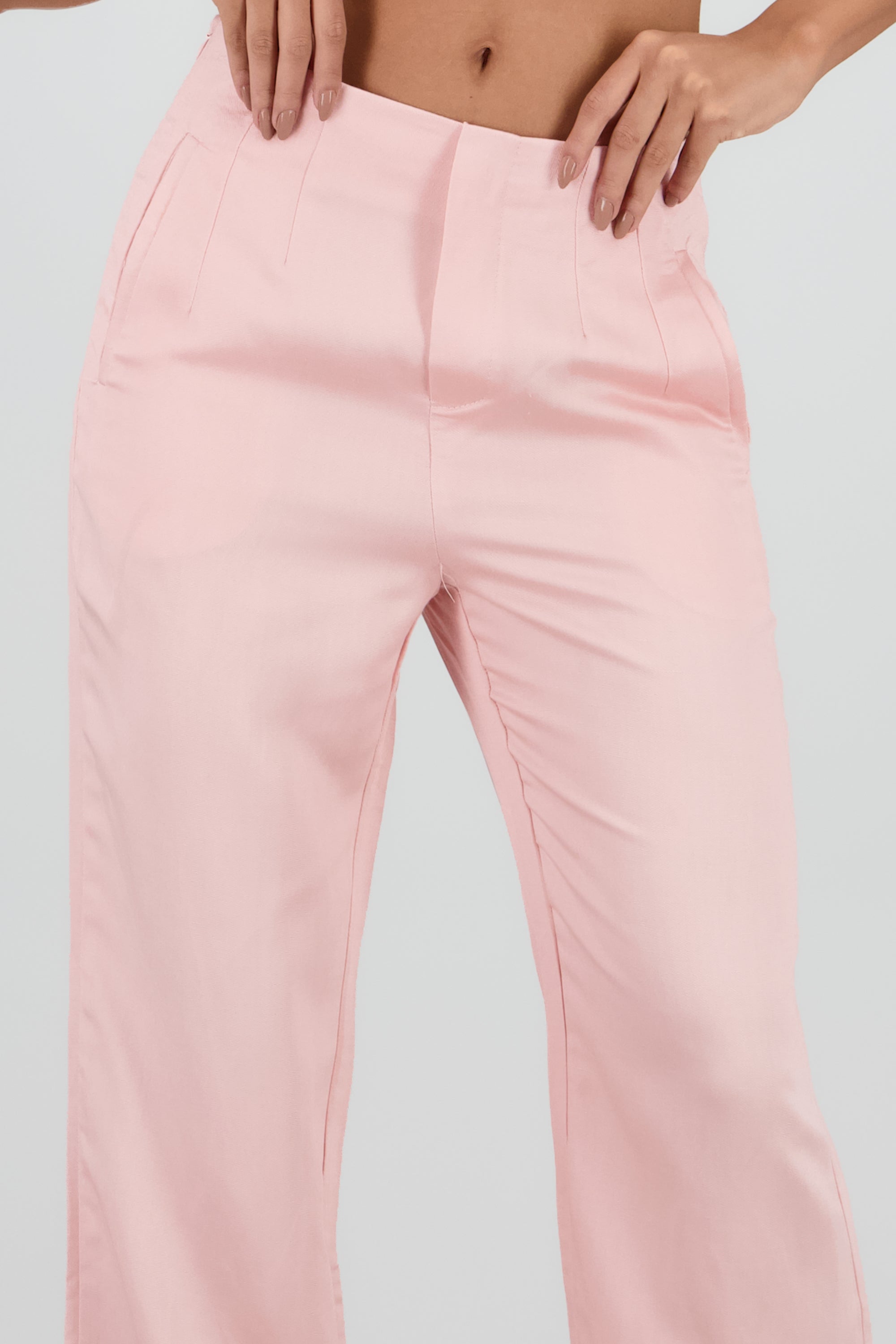 Pantalon fluido detalle pinzas ROSA