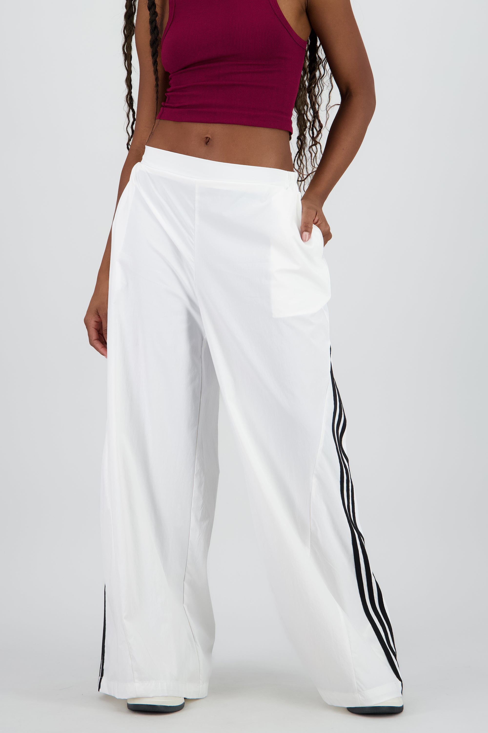 Pantalon amplio detalle franjas contraste BLANCO