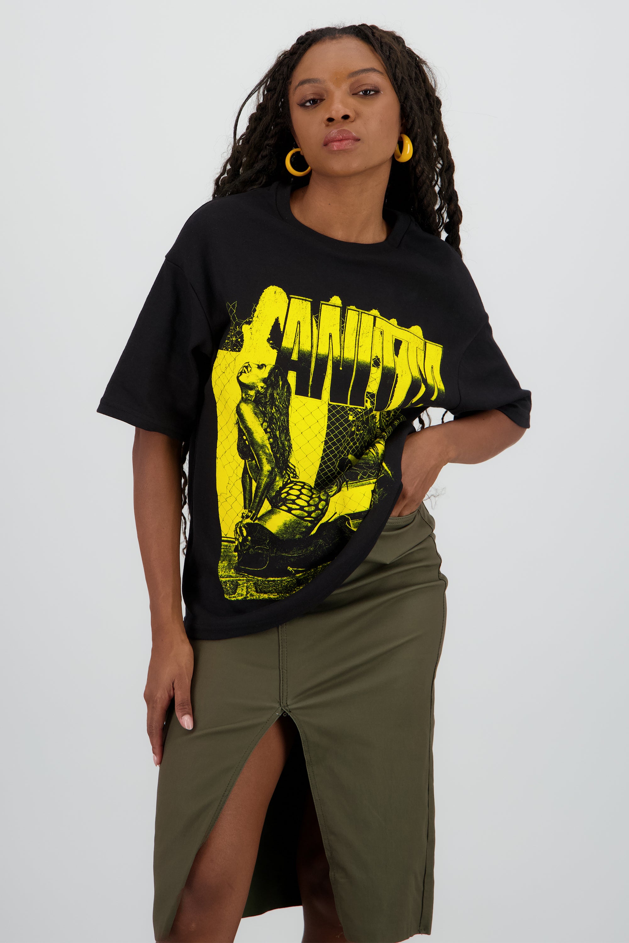 Playera overzised Anitta NEGRO