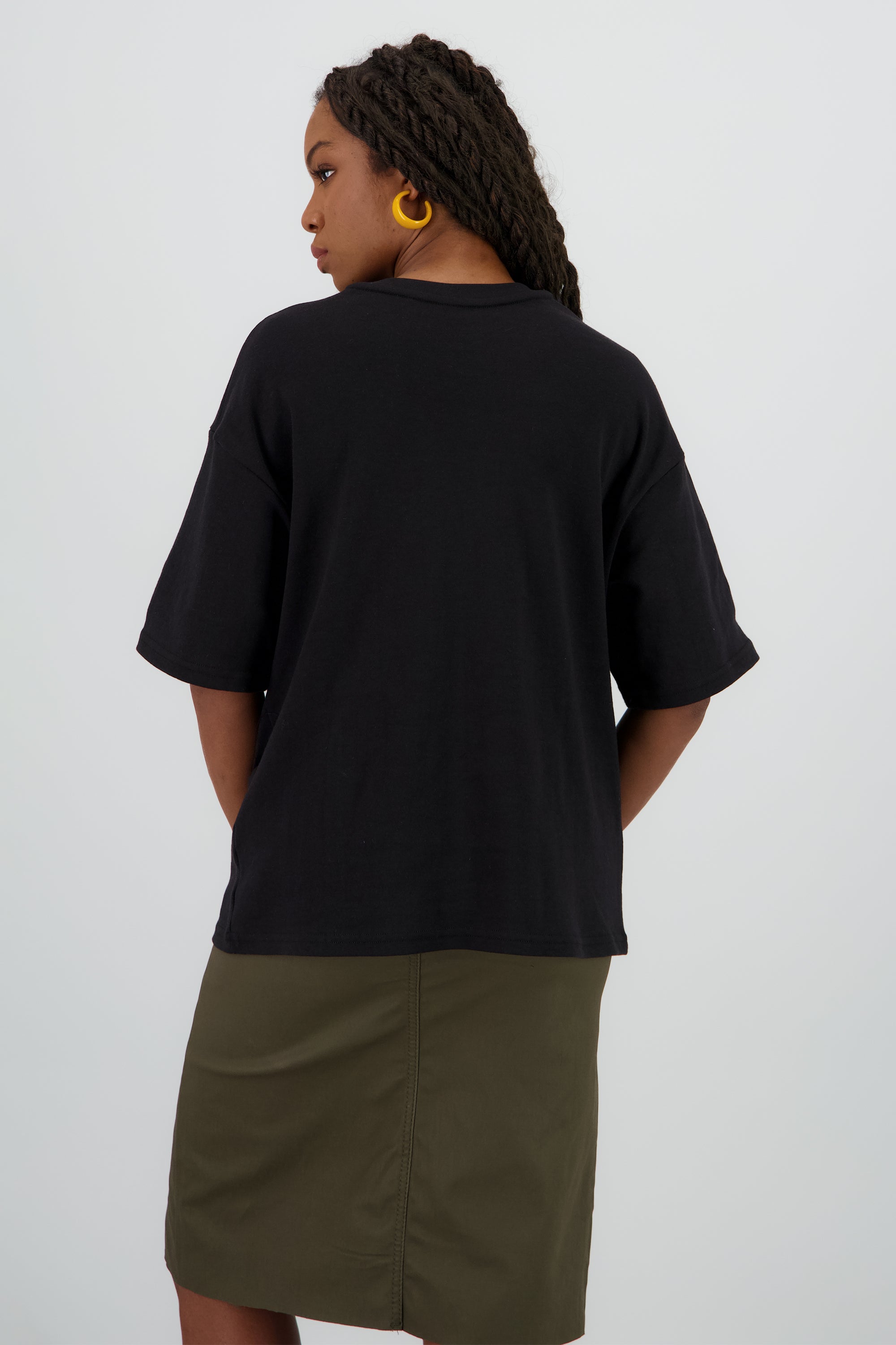 Playera overzised Anitta NEGRO