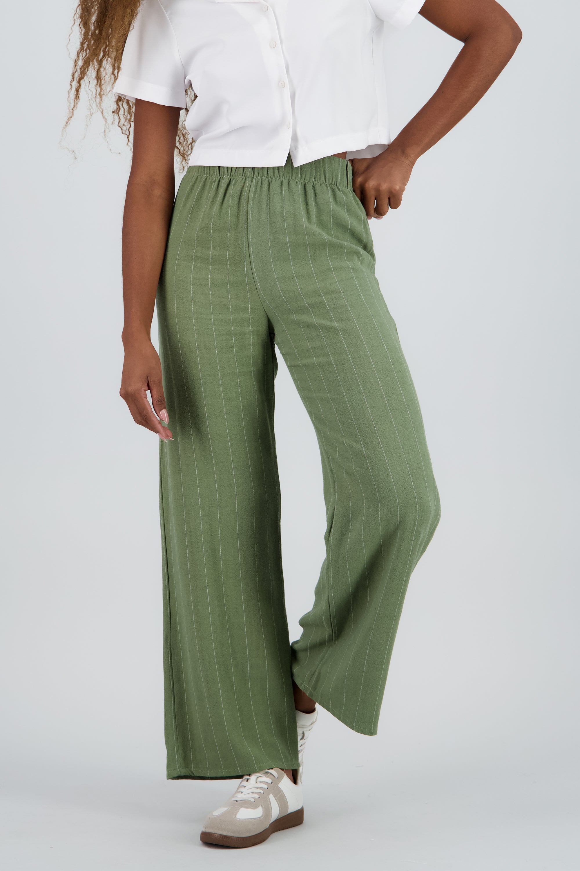 Pantalon recto rayas resorte pretina OLIVO