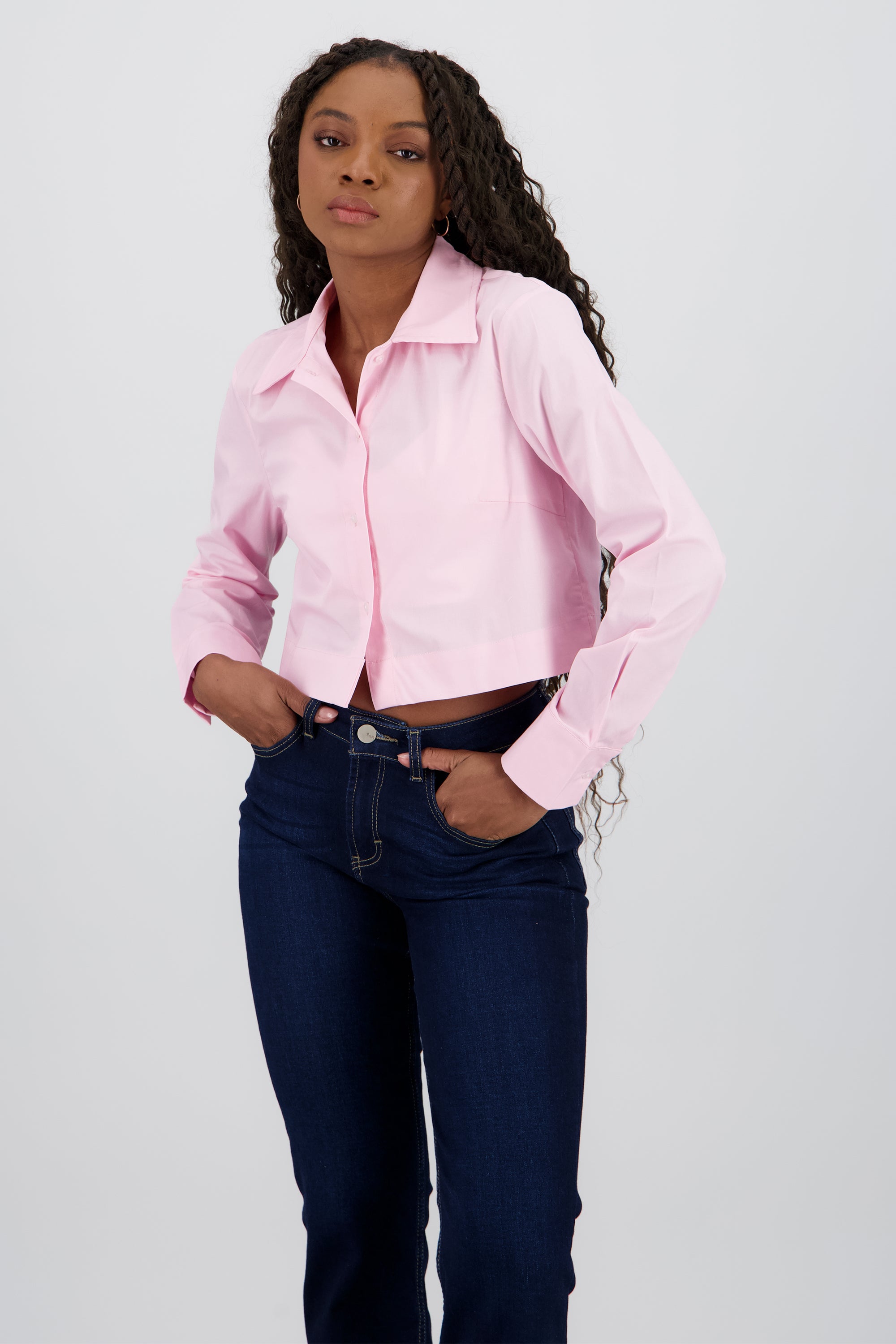 Camisa crop manga larga cuello ROSA PASTEL