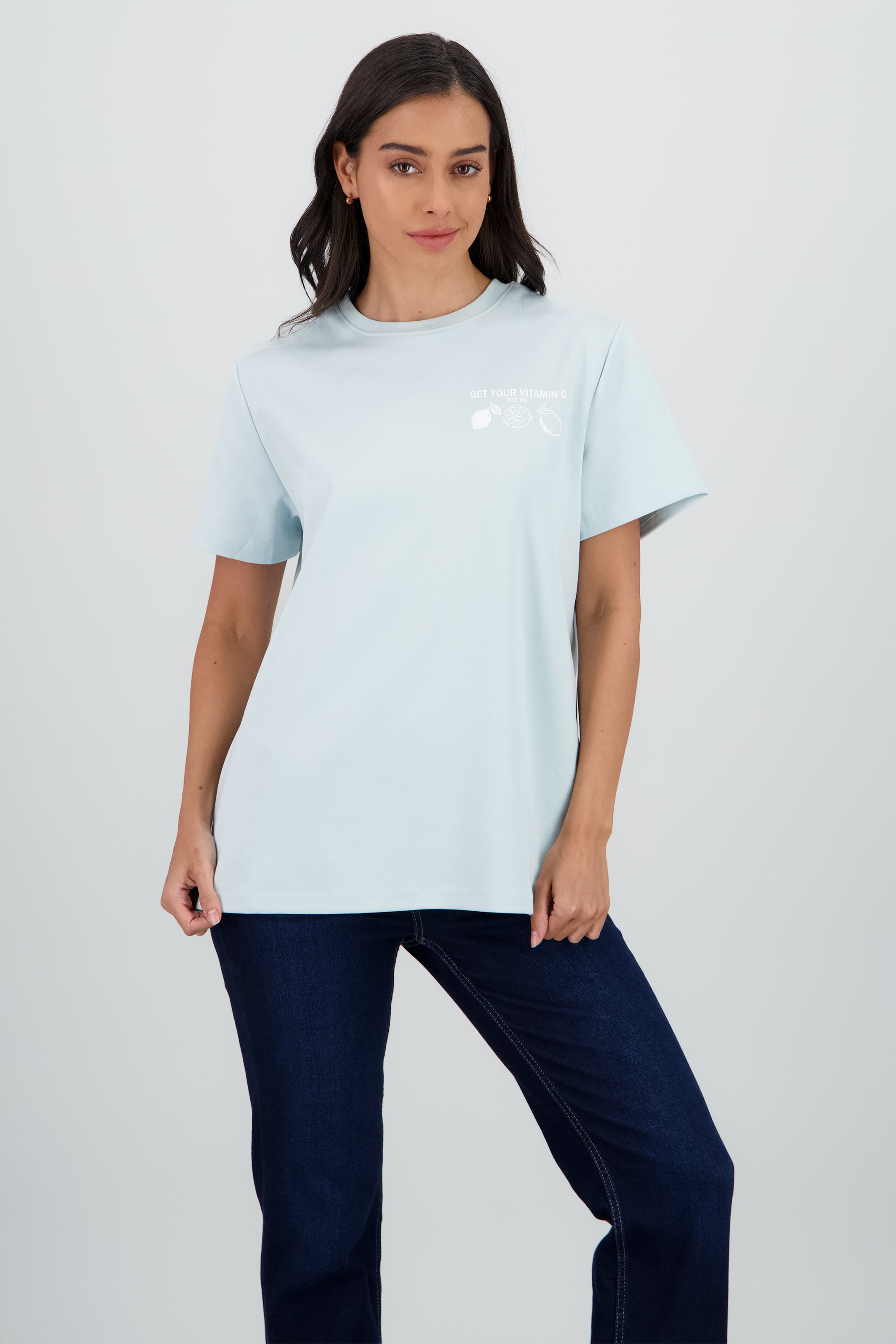 Playera manga corta estampado vitamin AZUL