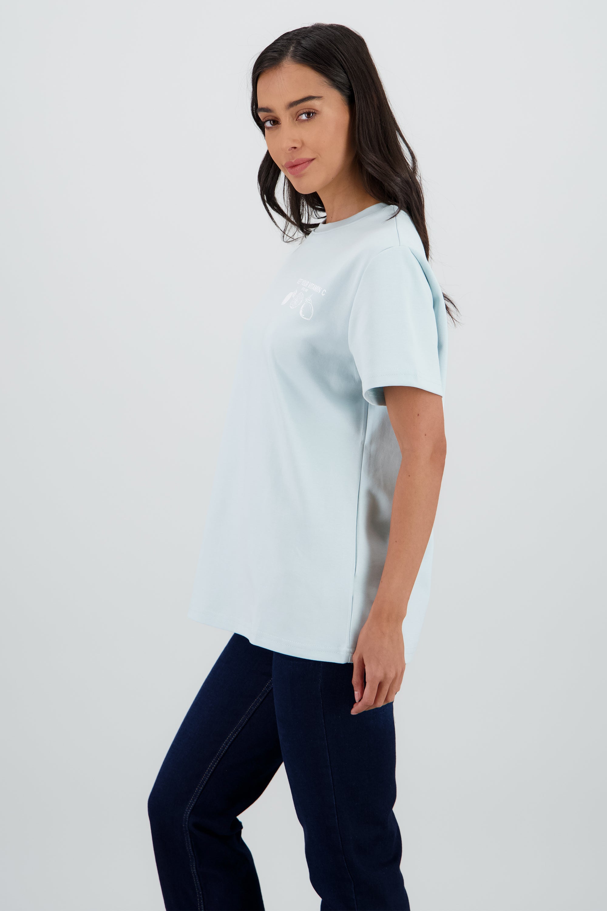 Playera manga corta estampado vitamin AZUL