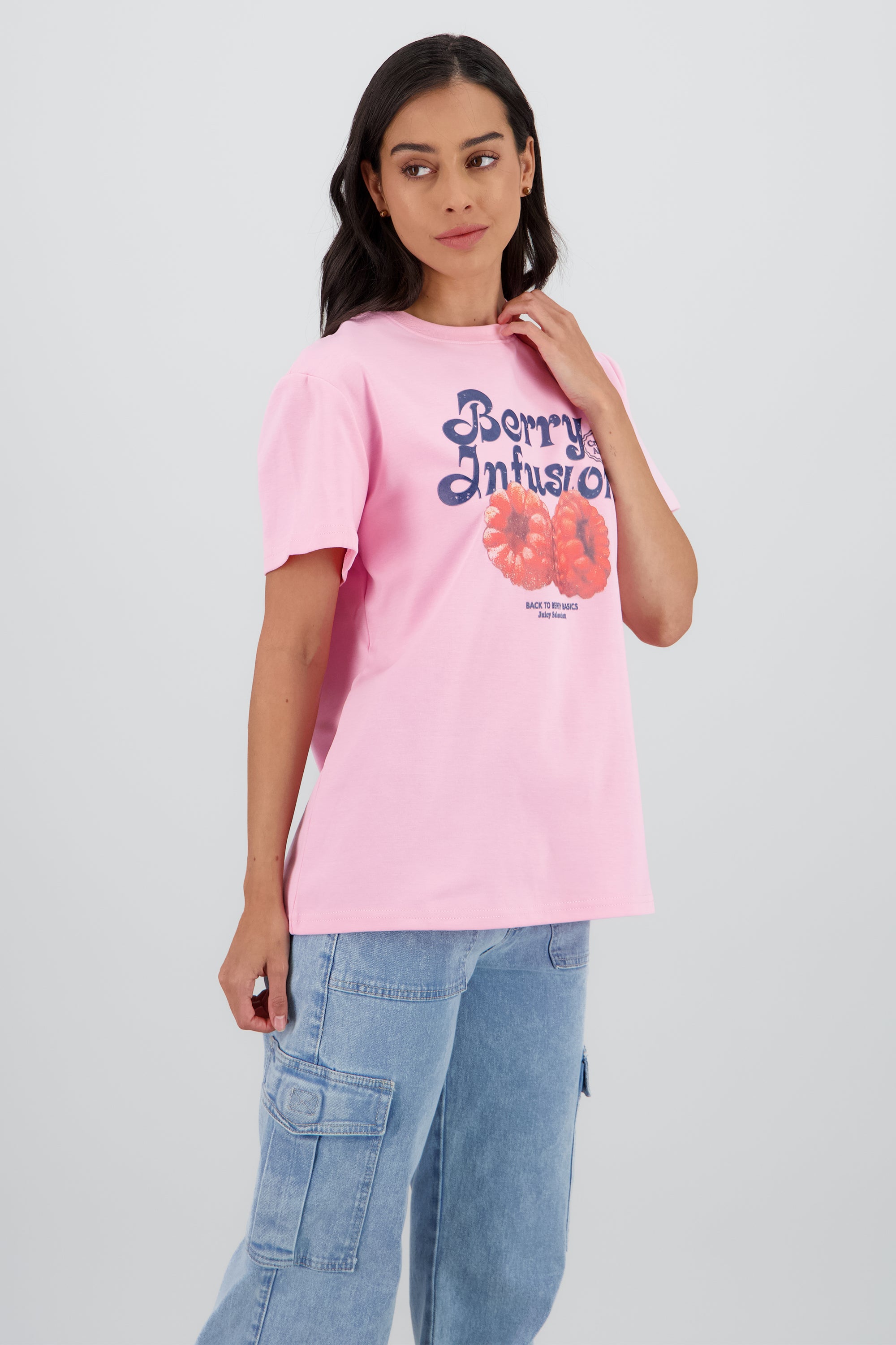 Playera manga corta estampado frutas ROSA