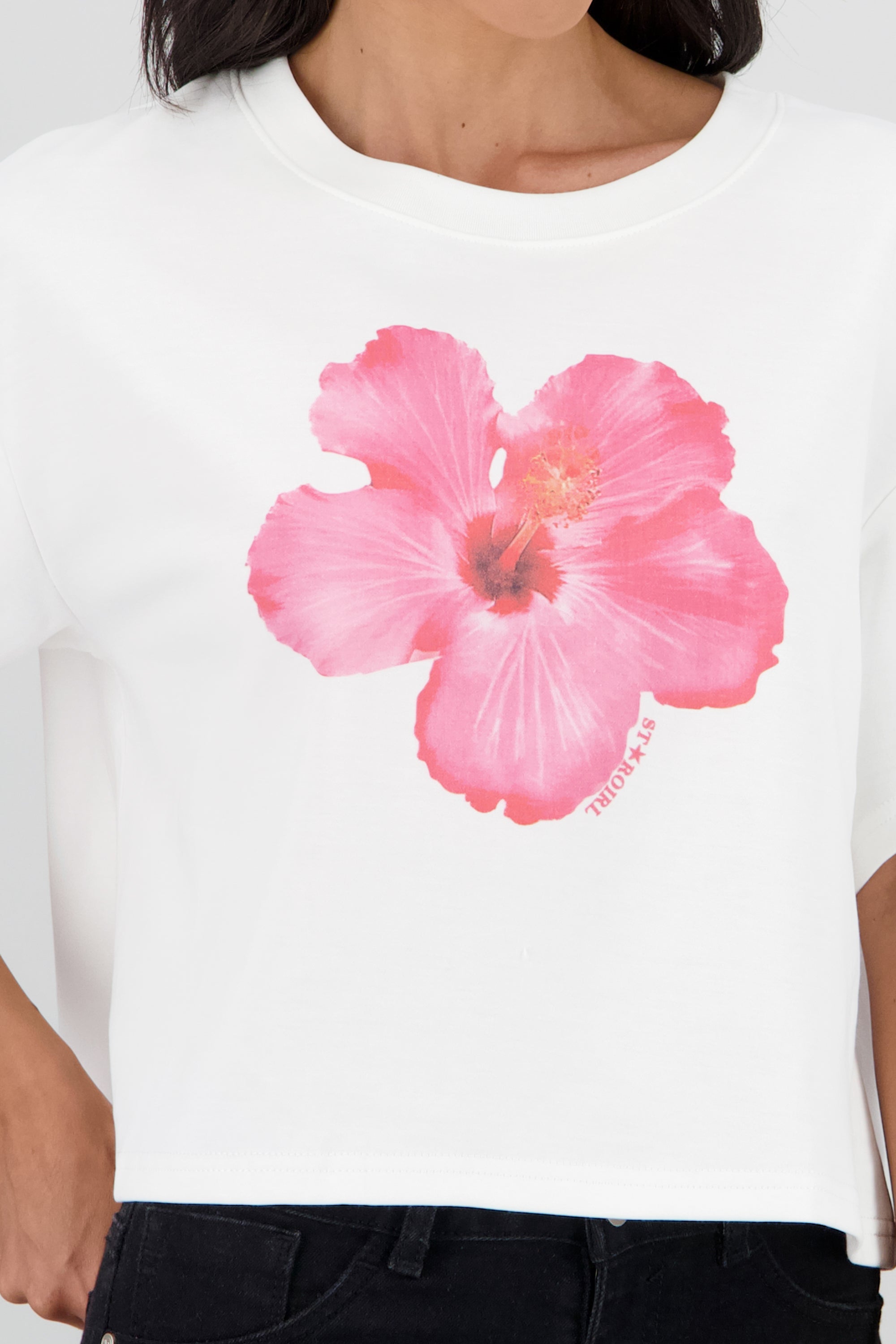 Playera manga corta crop estampado flor BLANCO COMBO