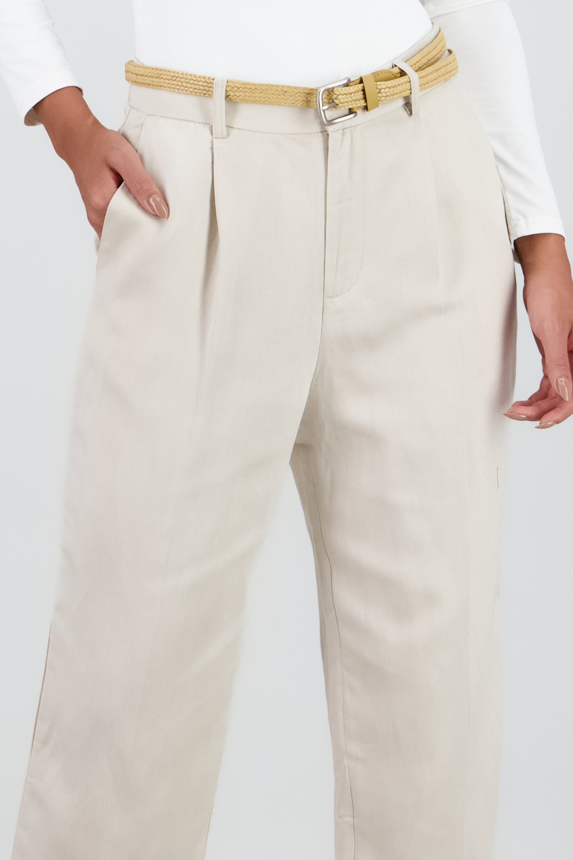 Pantalon recto liso presillas detalle cinturon BEIGE