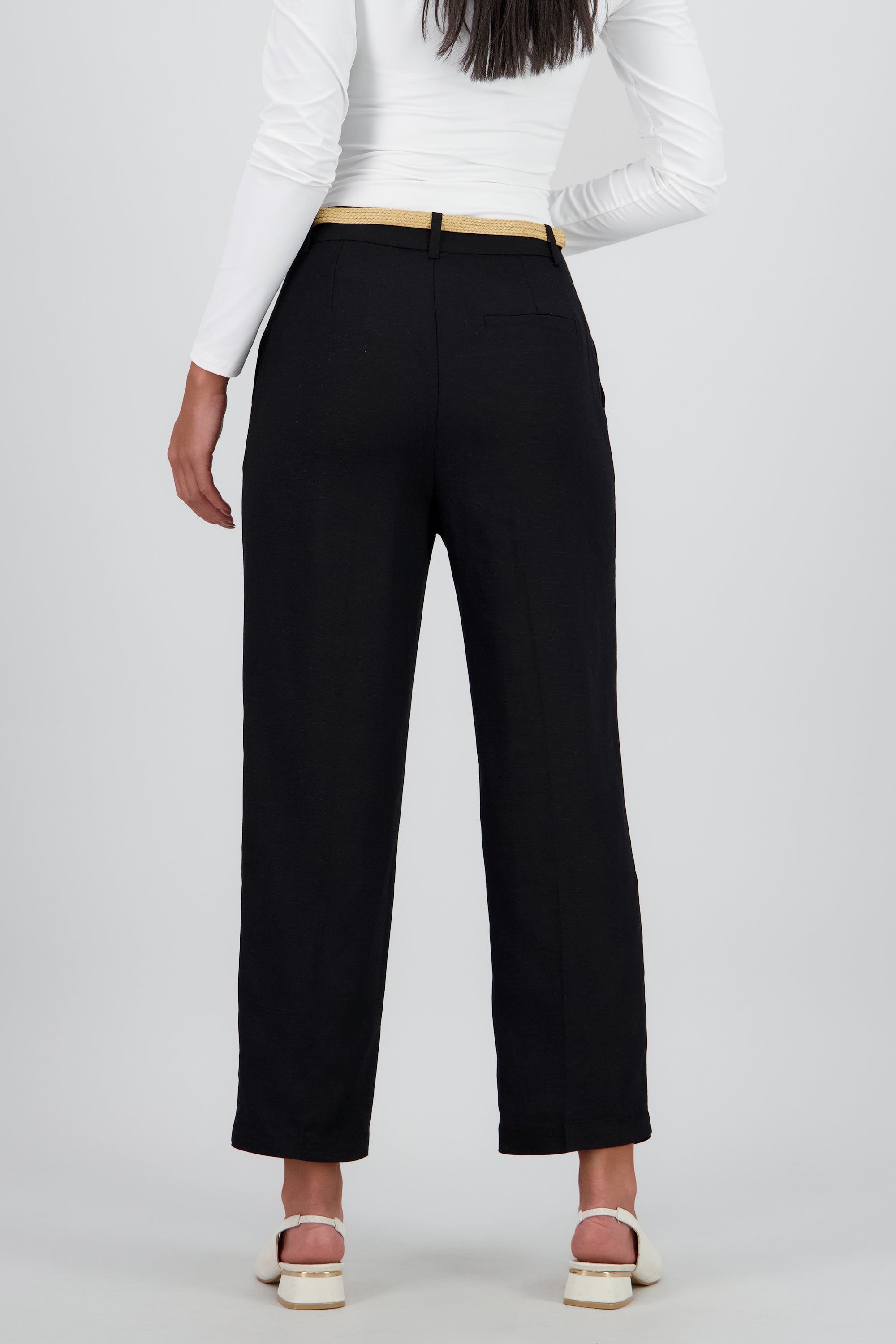 Pantalon recto liso presillas detalle cinturon NEGRO