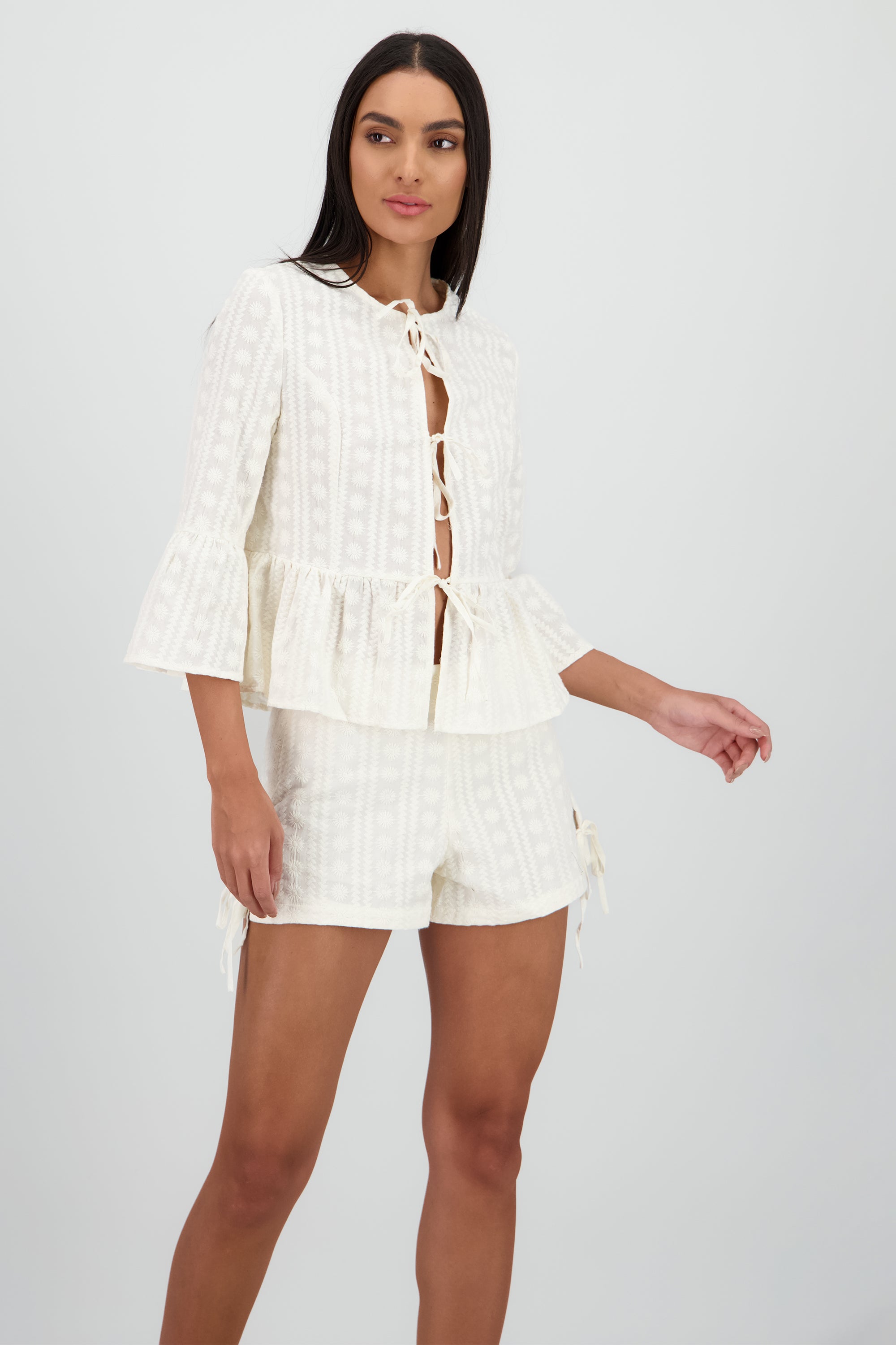 Blusa manga larga lazos detalle textura BEIGE
