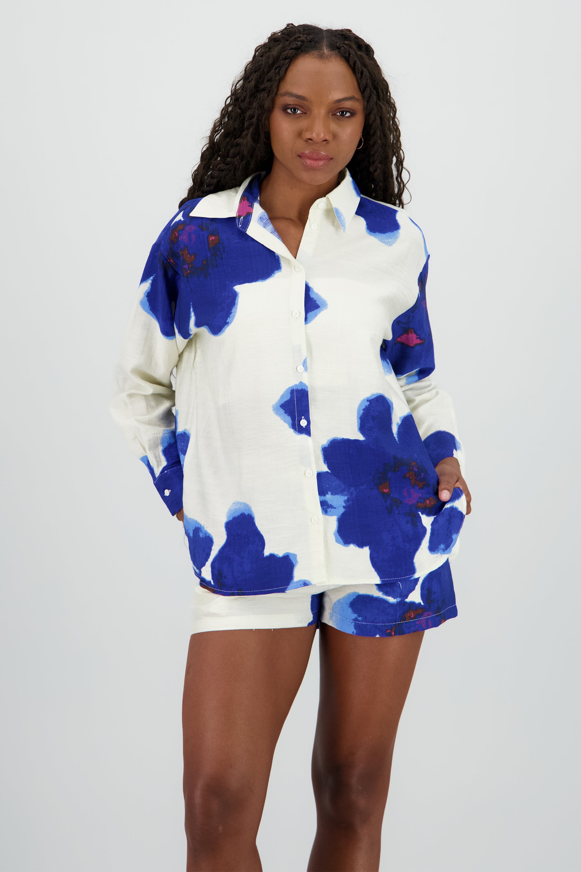 Camisa manga larga cuello detalle estampado AZUL COMBO