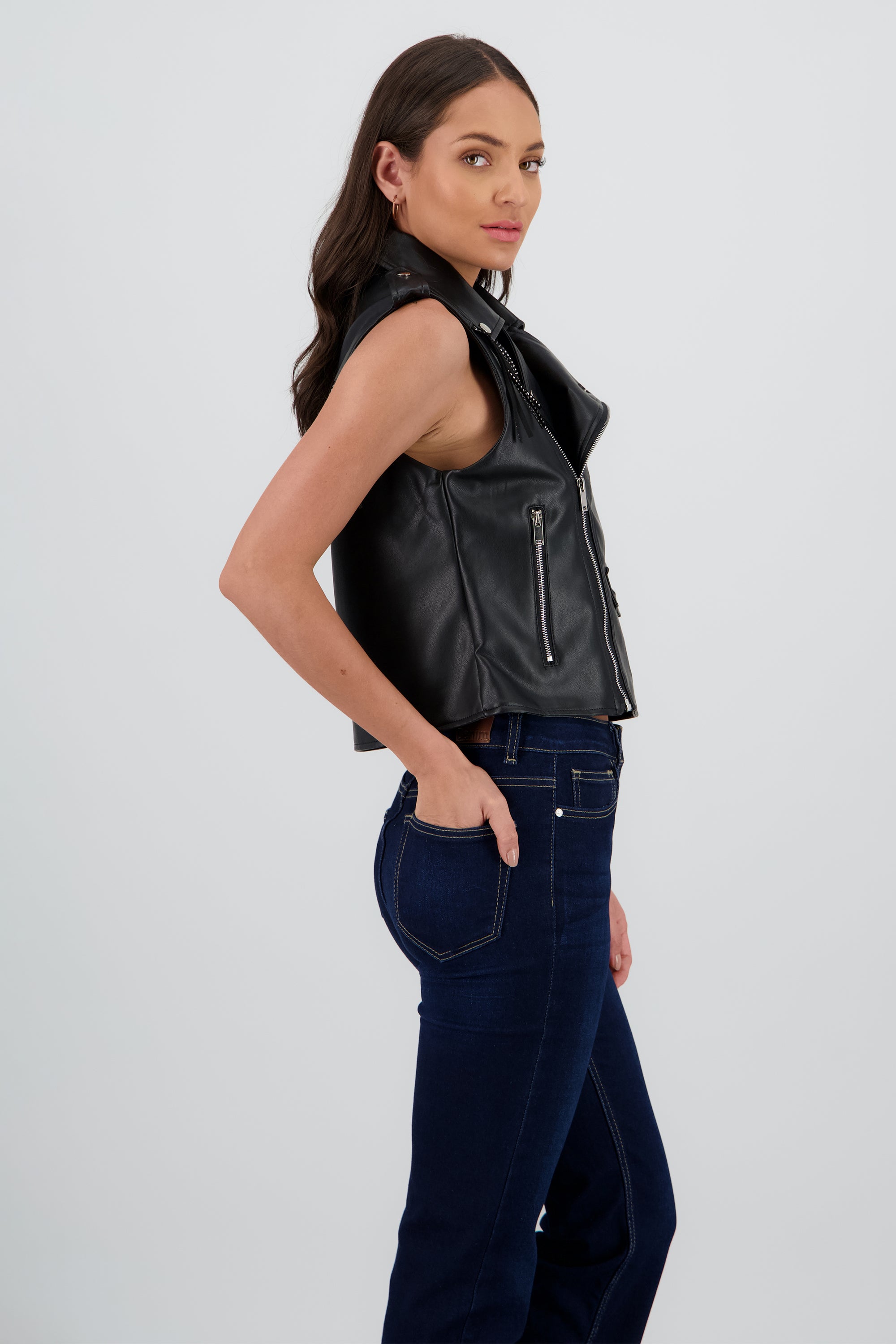 Chaleco oversized detalle fringe NEGRO
