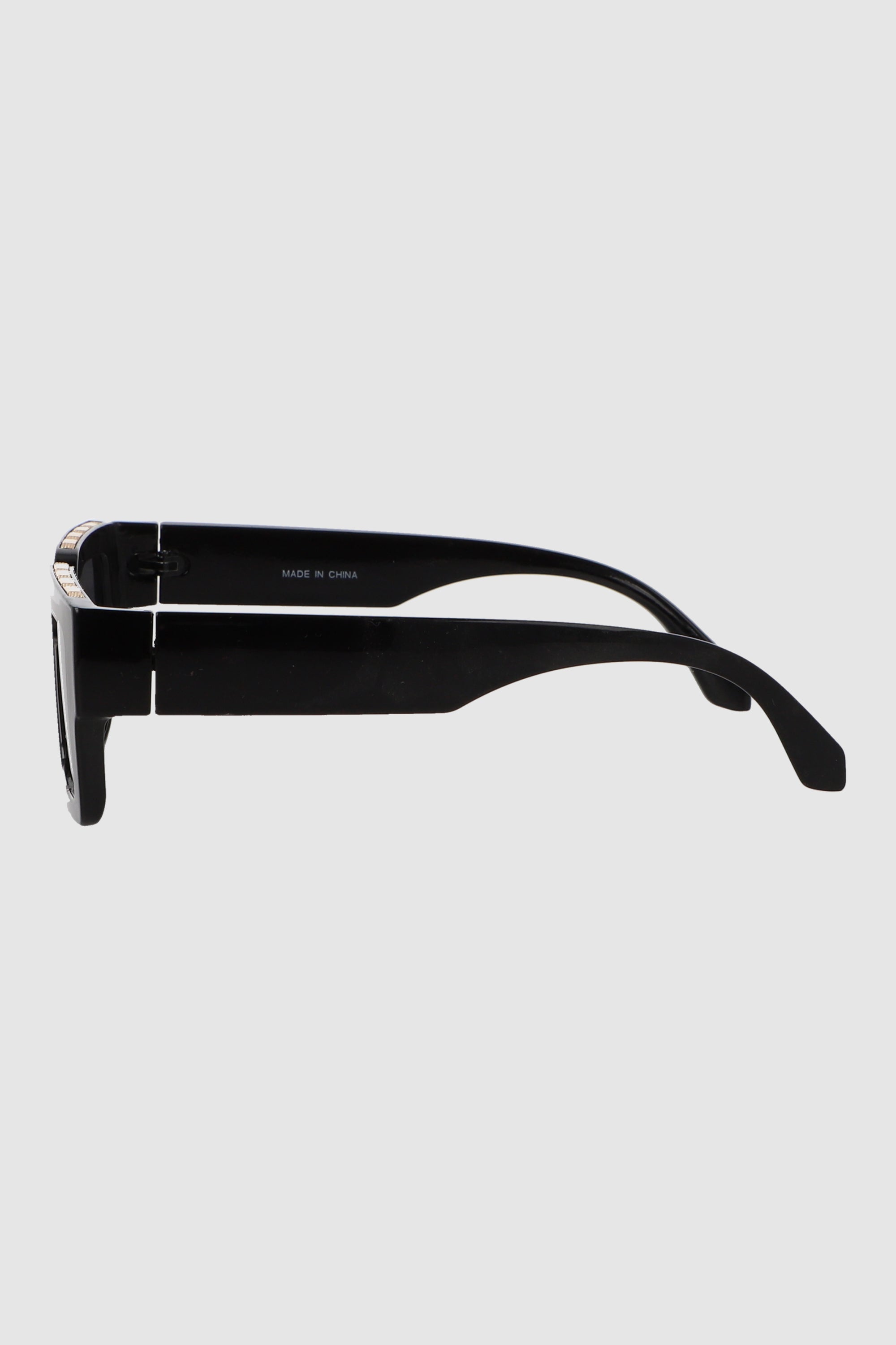 Lente wayfarer ancho traslucido NEGRO