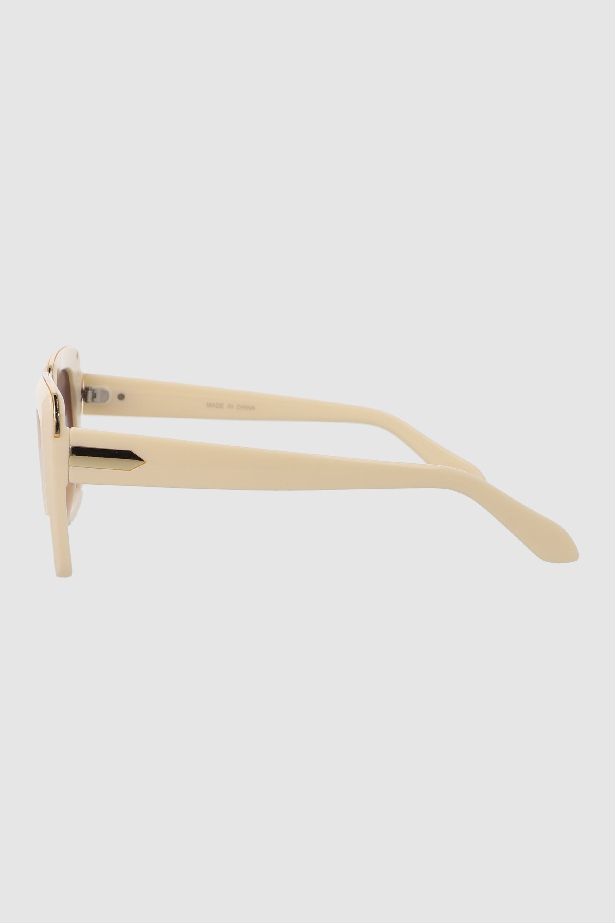 Lente rectangular con linea metalica CREMA