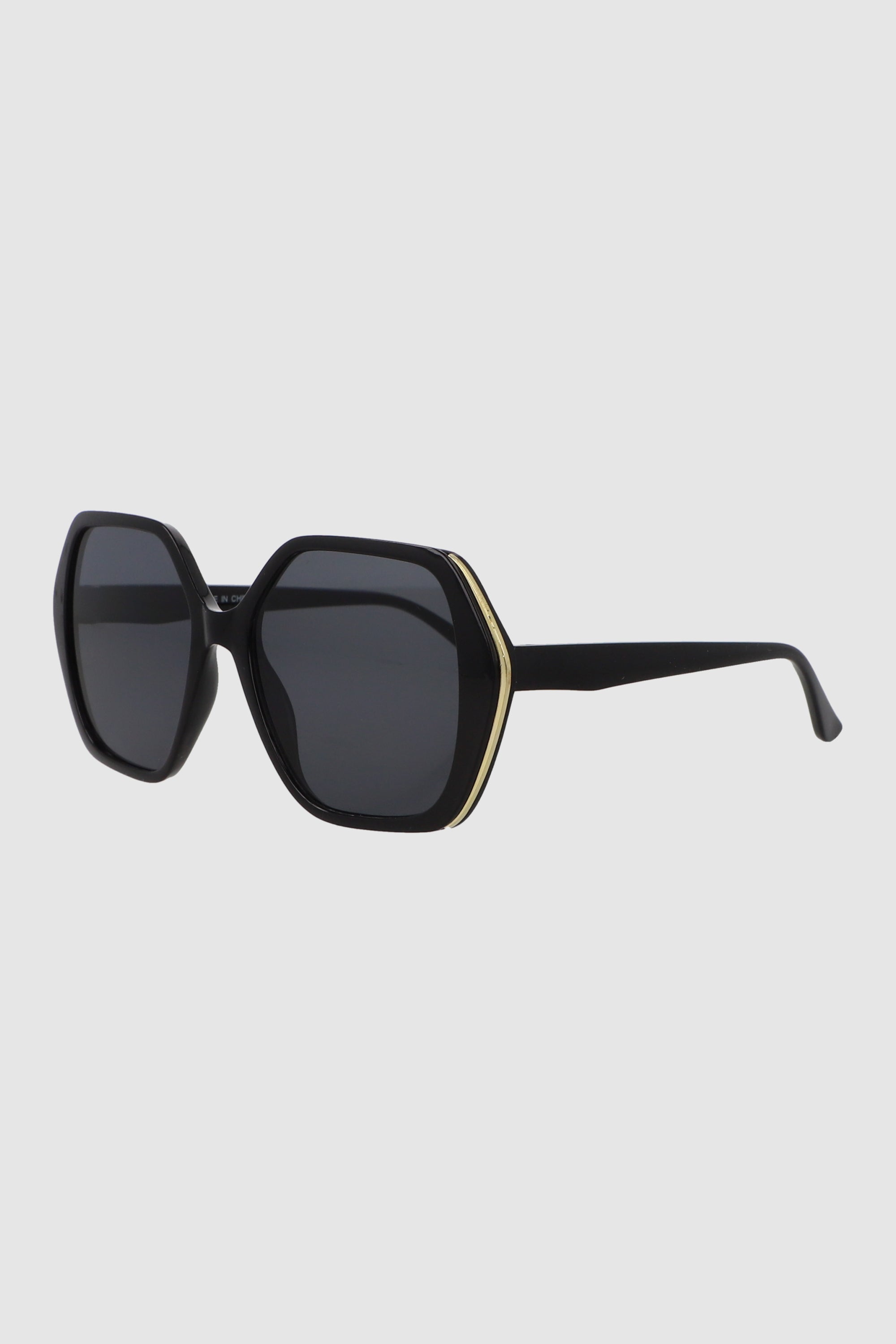 Lente cuadrado geometrico con borde metalico NEGRO
