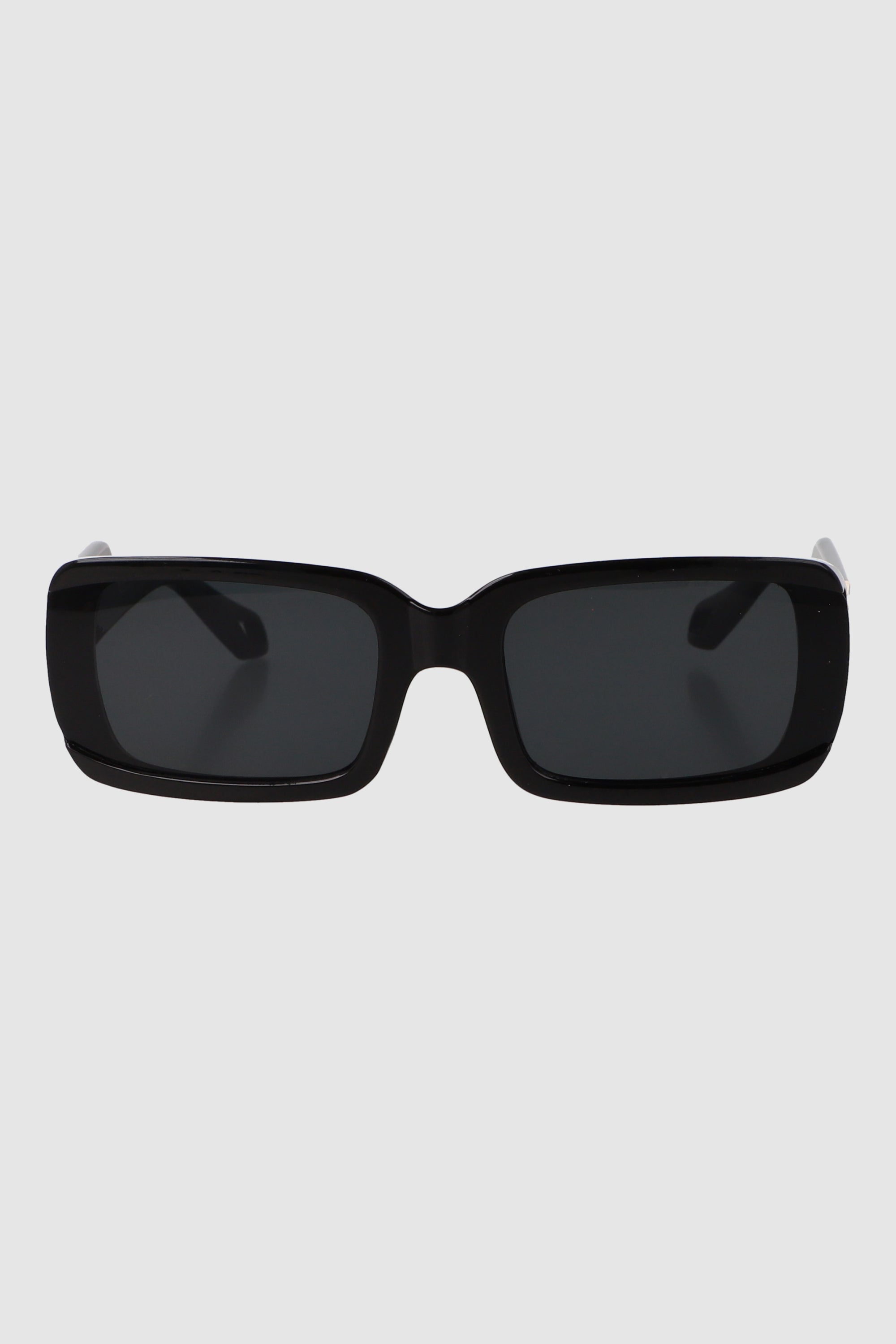 Lente rectangular monocromatico detalle metalico NEGRO