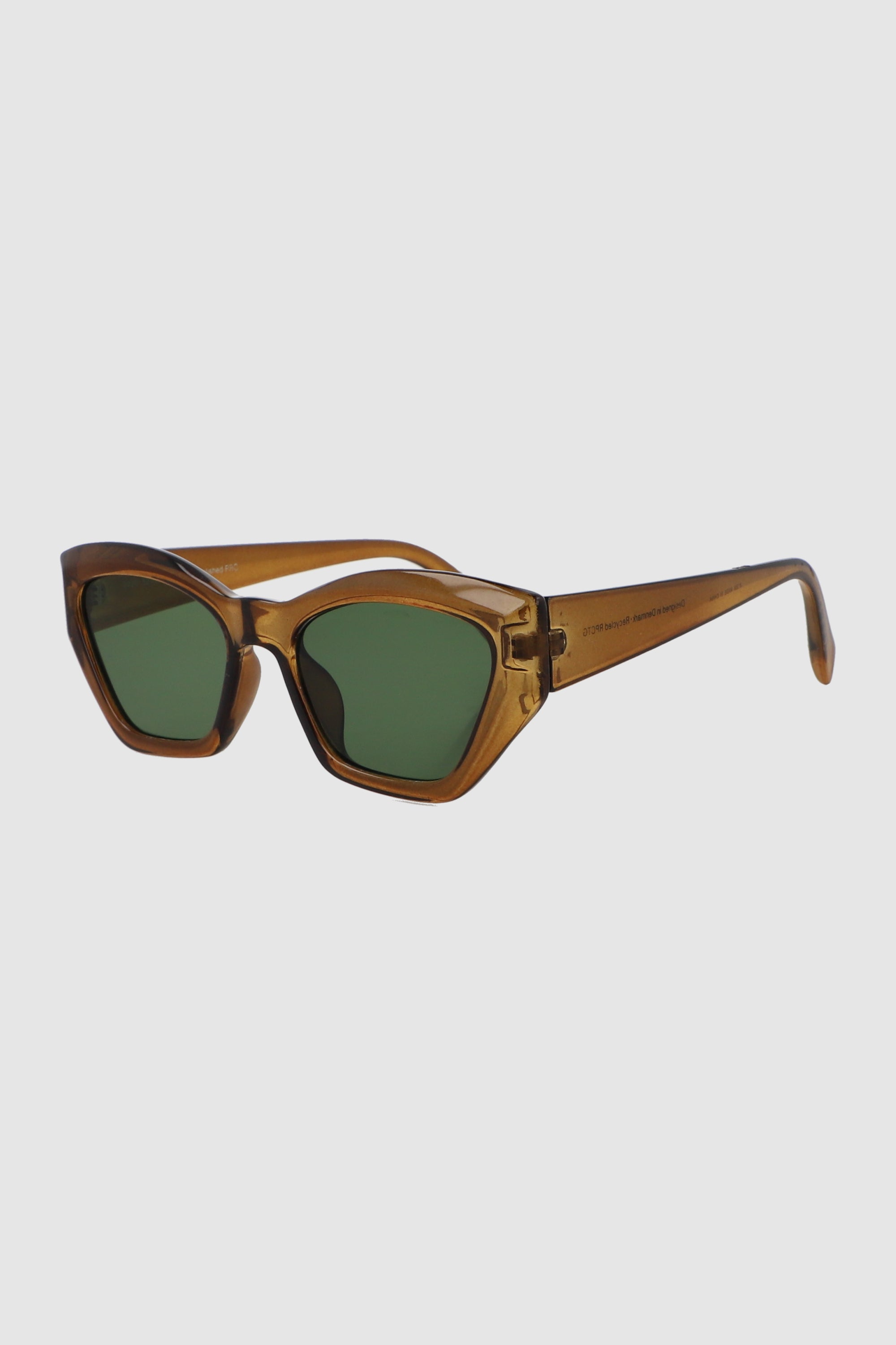 Lente wayfarer geometrico traslucido CAFE