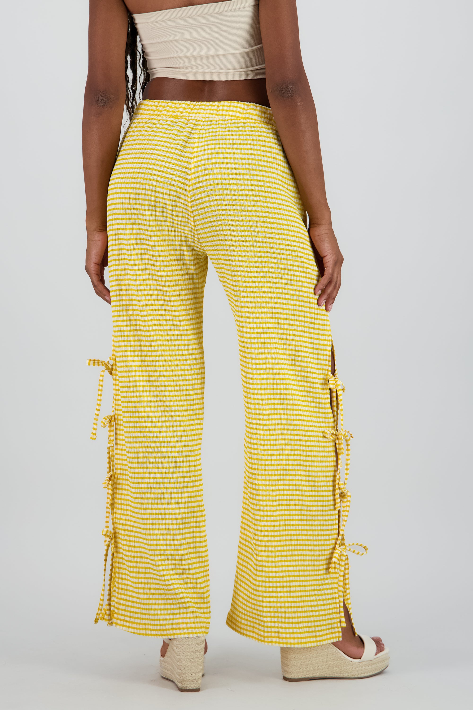 Pantalon amplio detalle lazos estampado AMARILLO