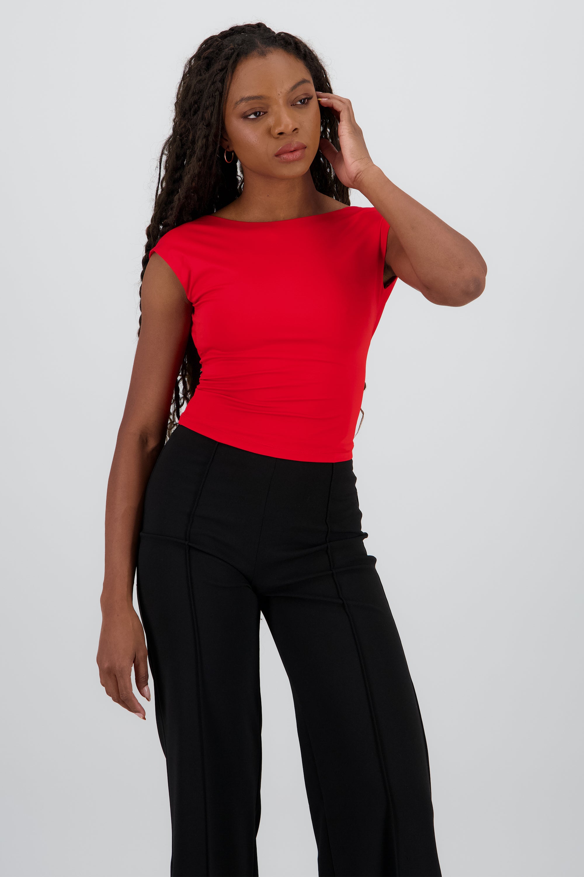 Top manga corta escote espalda ROJO