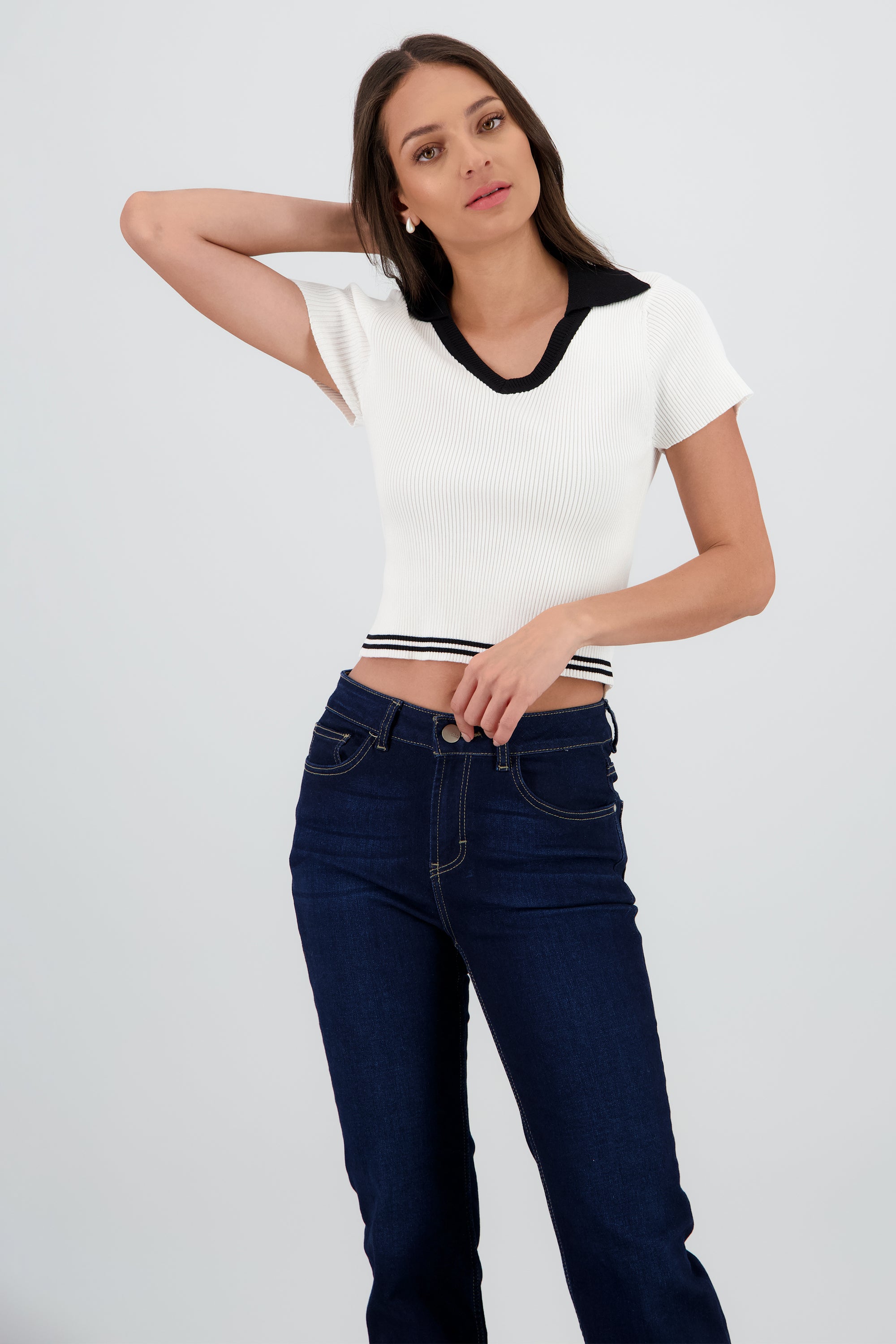 Top corto tejido cuello contraste BLANCO COMBO