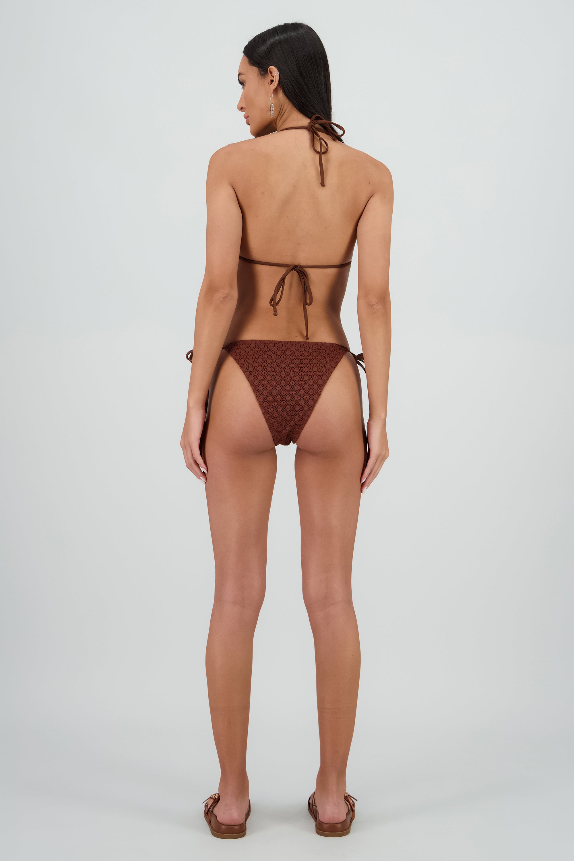 BIKINI TRES PIEZAS TIPO CROCHET CAFE