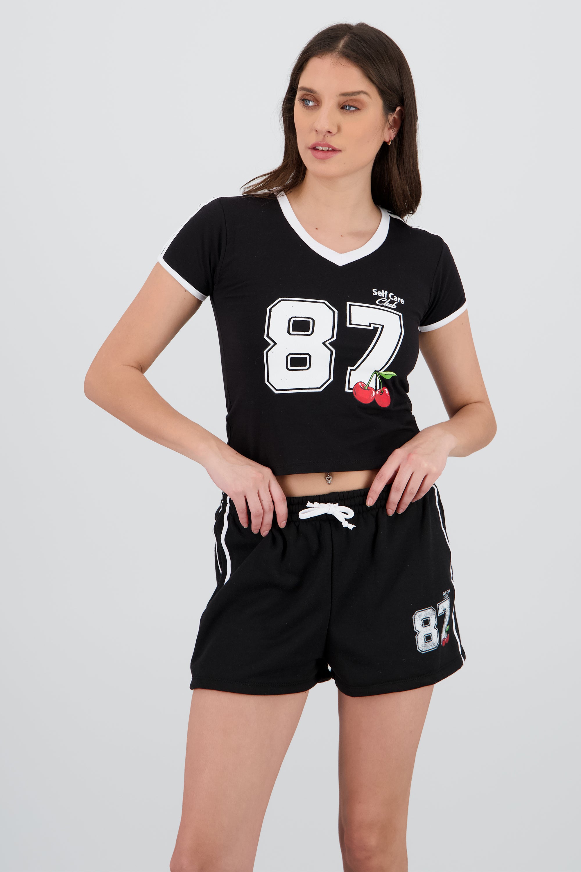 Top manga corta contraste estampado NEGRO COMBO