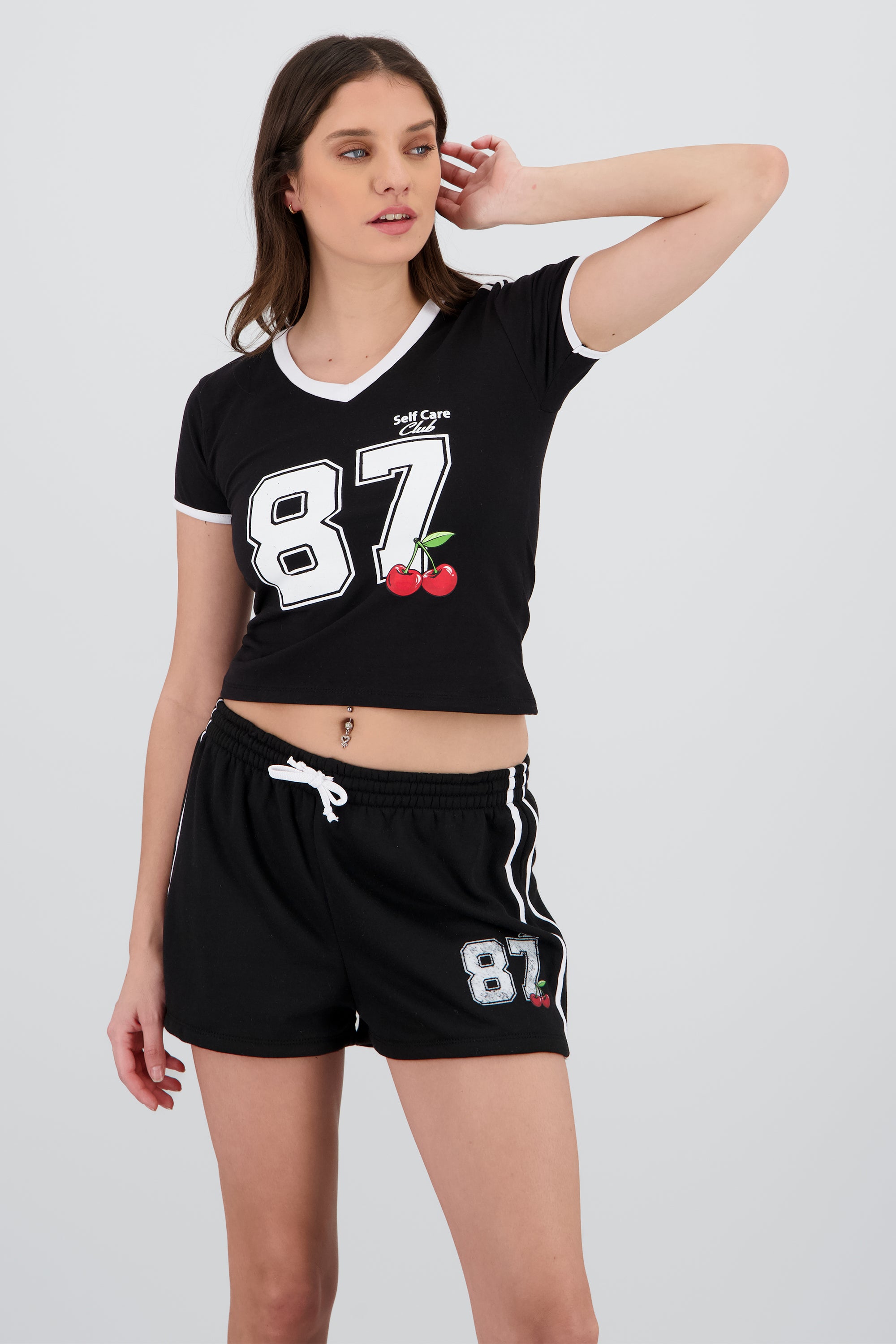 Top manga corta contraste estampado NEGRO COMBO