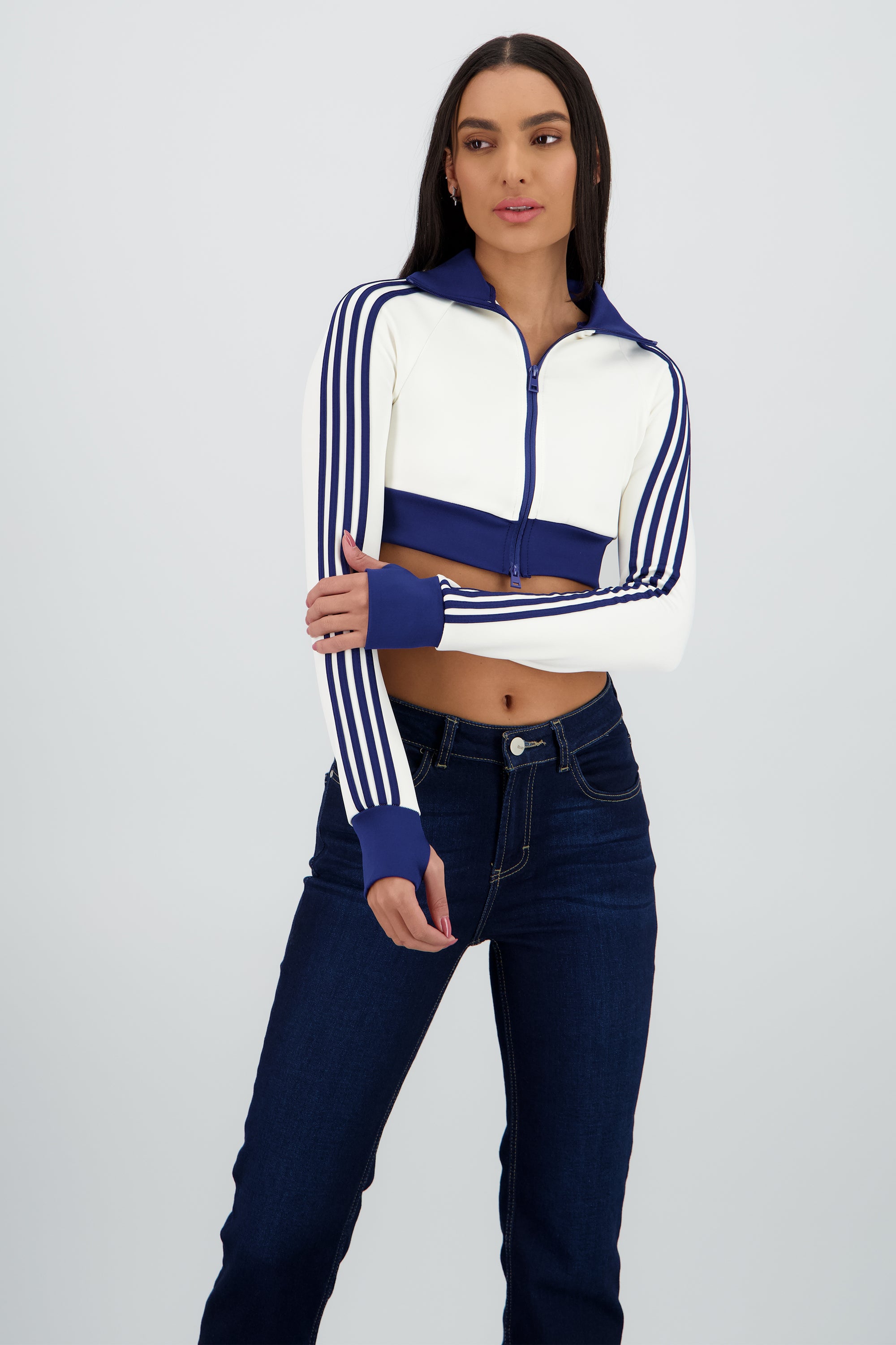 Sudadera deportivo crop detalle raya BLANCO COMBO