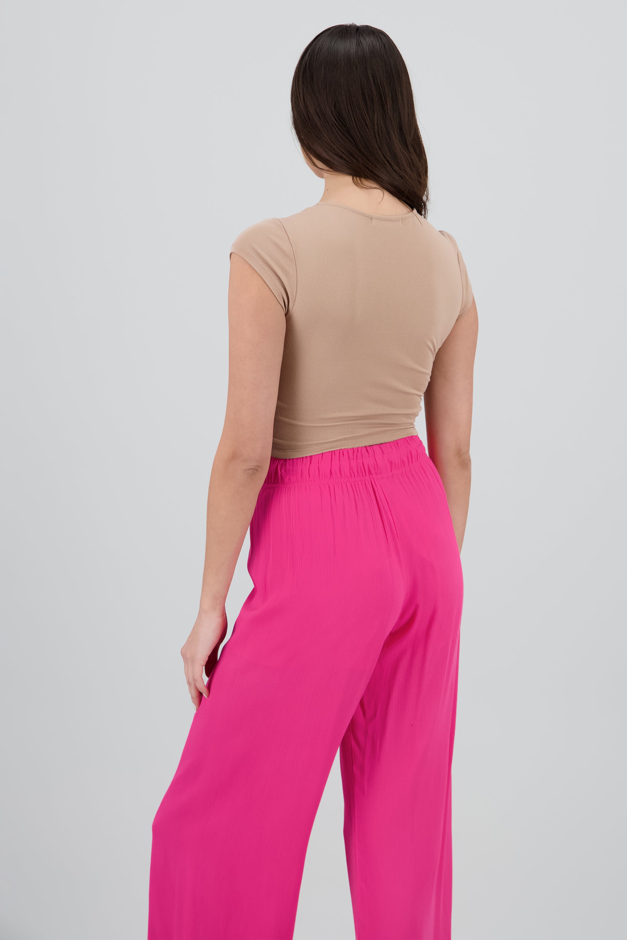 Top escote cuadrado con manga corta TAUPE