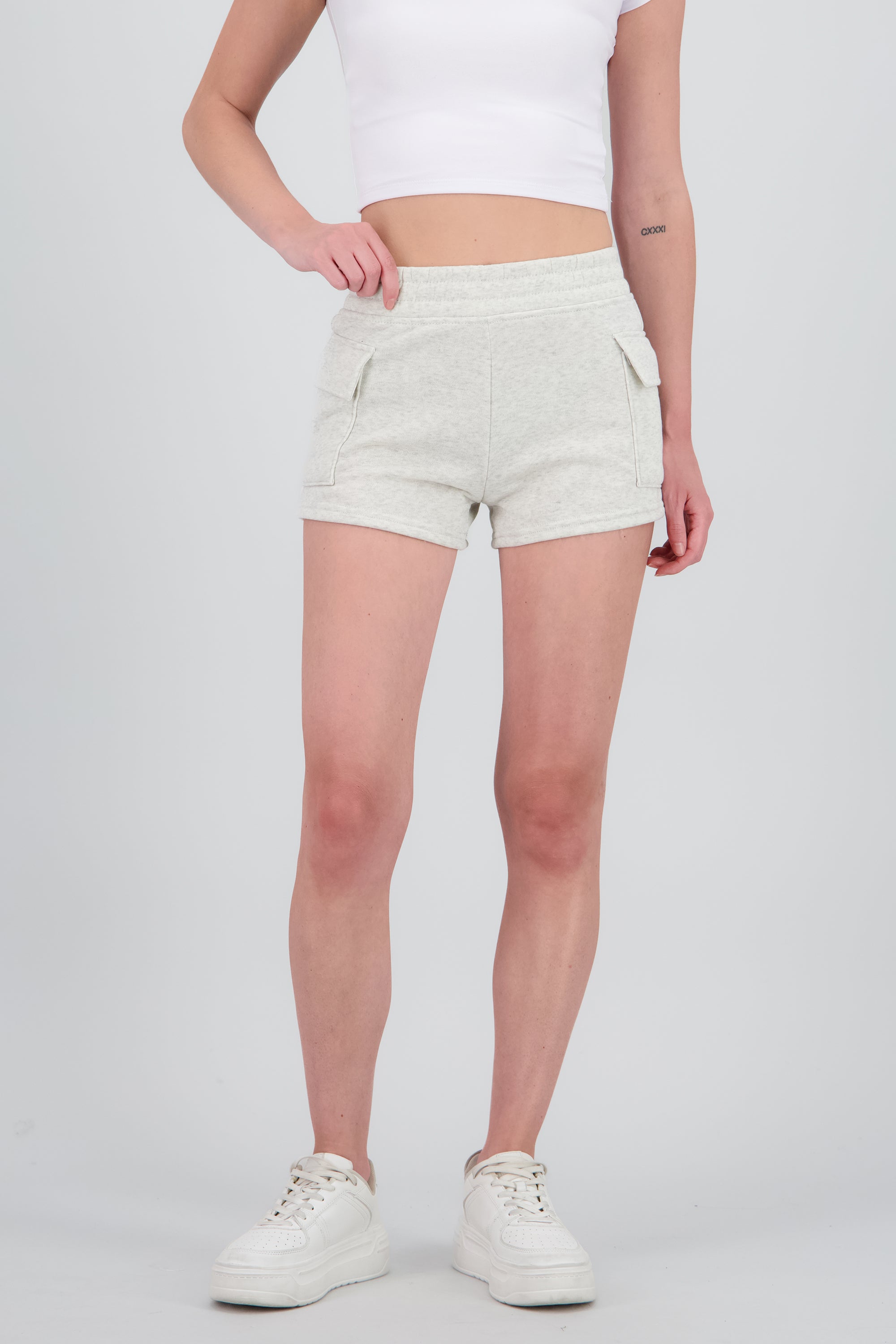 Shorts con fleece y bolsas lisos GRIS
