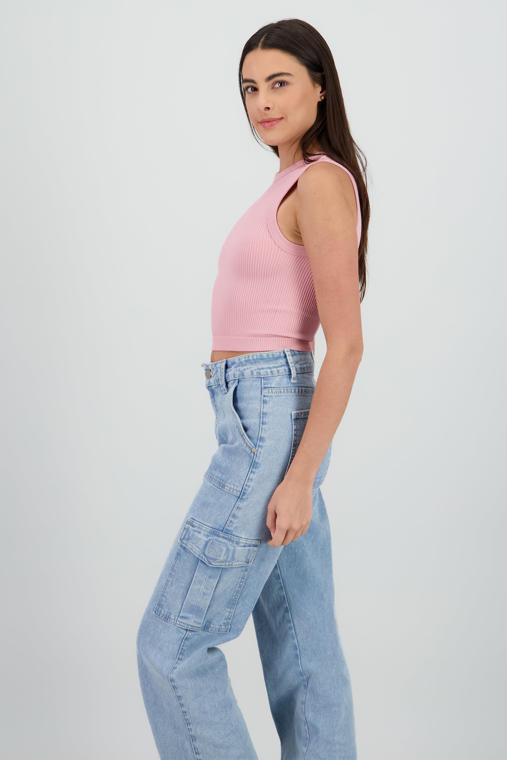 Top sin manga detalle seamless liso ROSA