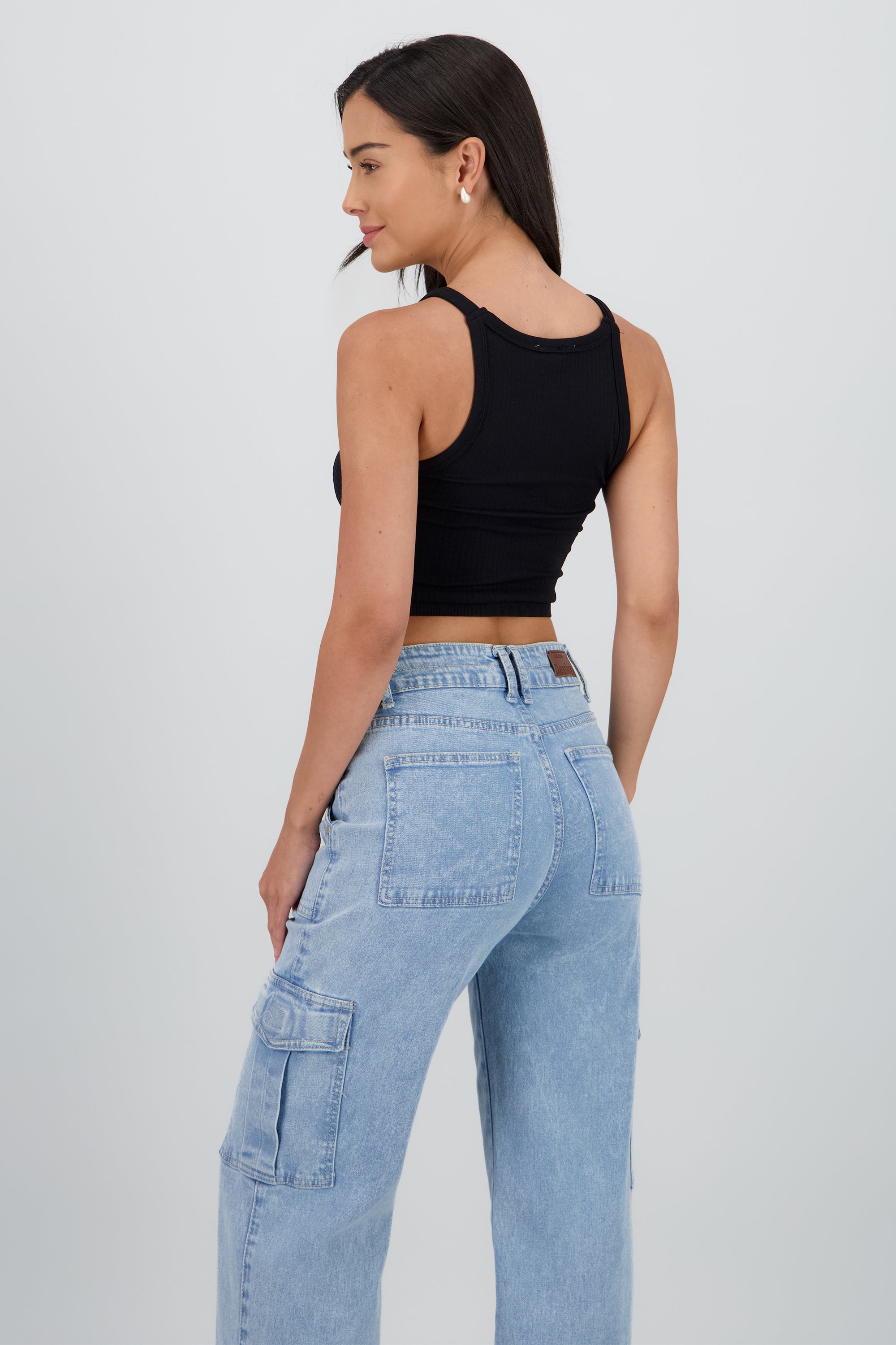 Top sin mangas cuello redondo semaless NEGRO