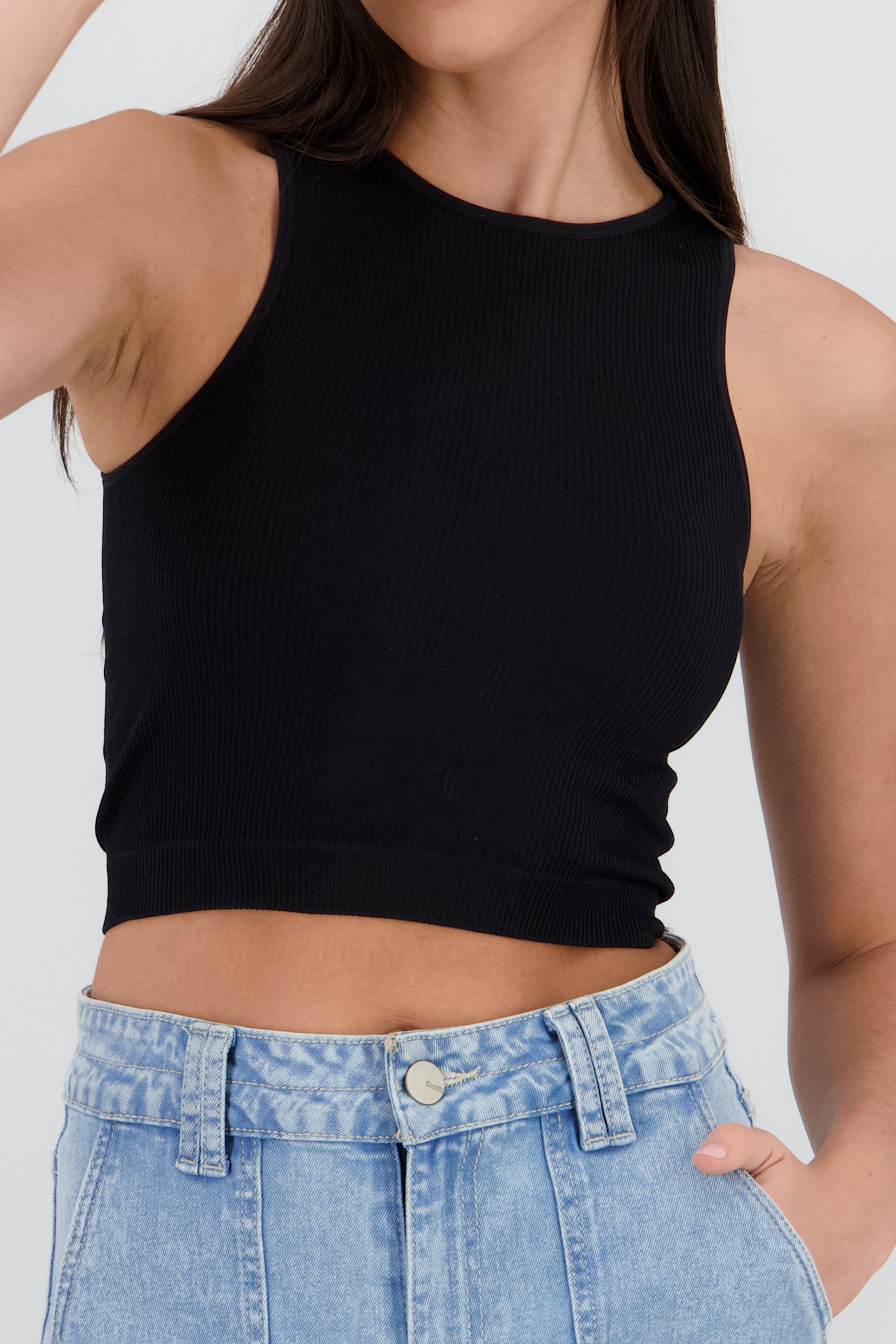Top sin manga seamless cuello redondo NEGRO
