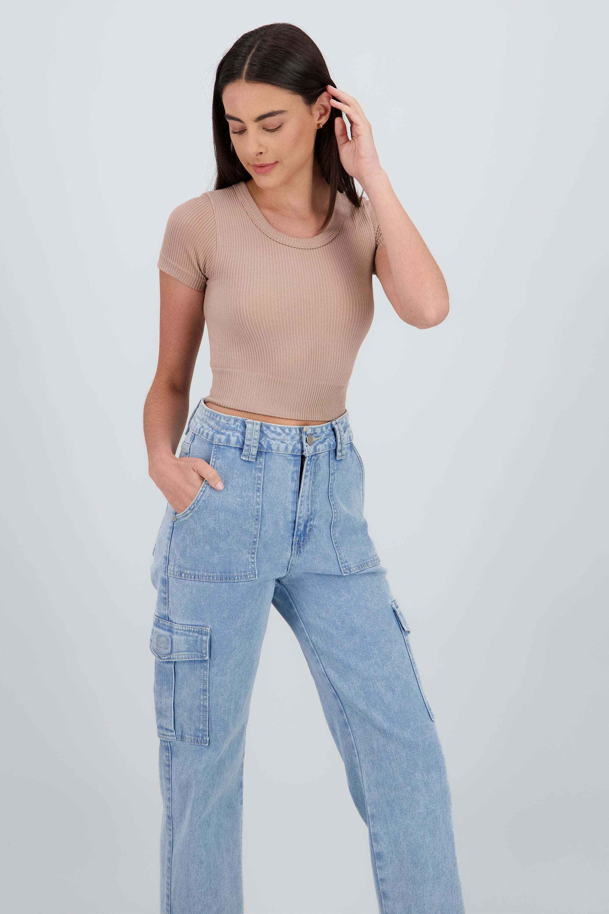 Top manga corta cuello redondo BEIGE