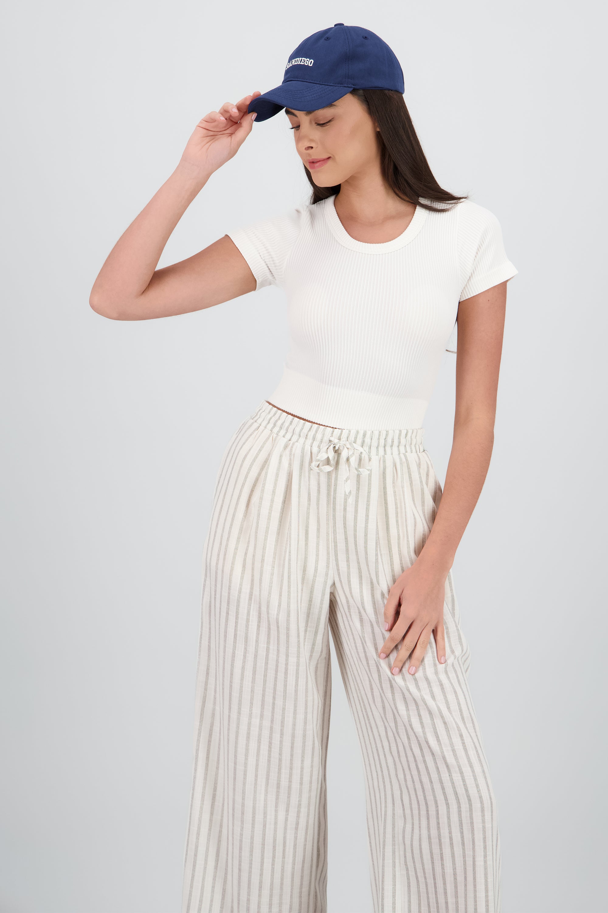 Top manga corta cuello redondo BLANCO