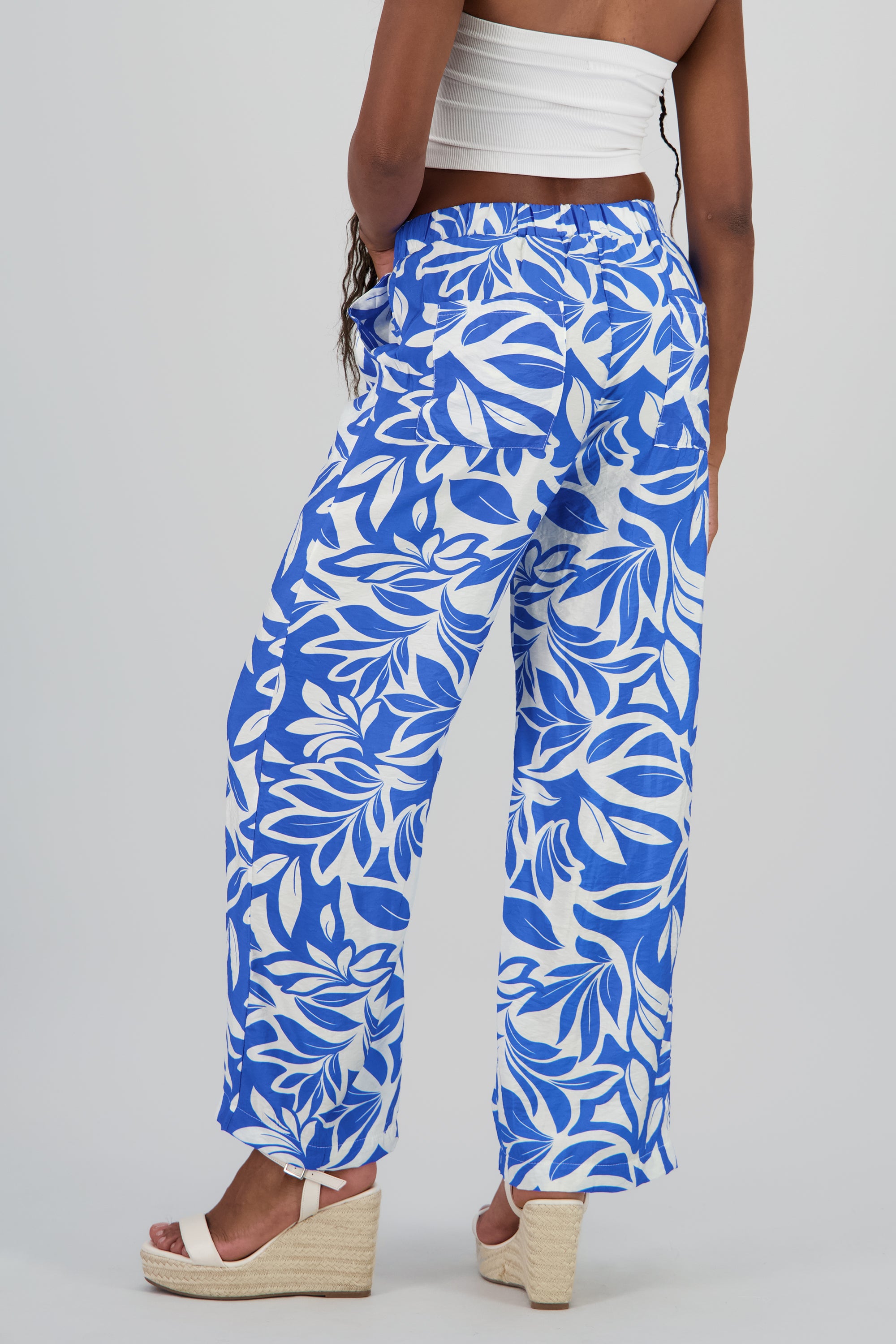 Pantalon amplio estampado flores AZUL COMBO