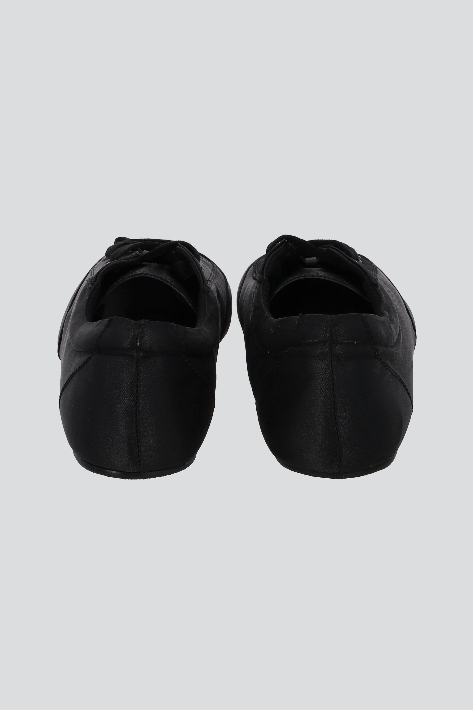 Tenis sencillos suela delgada tela NEGRO