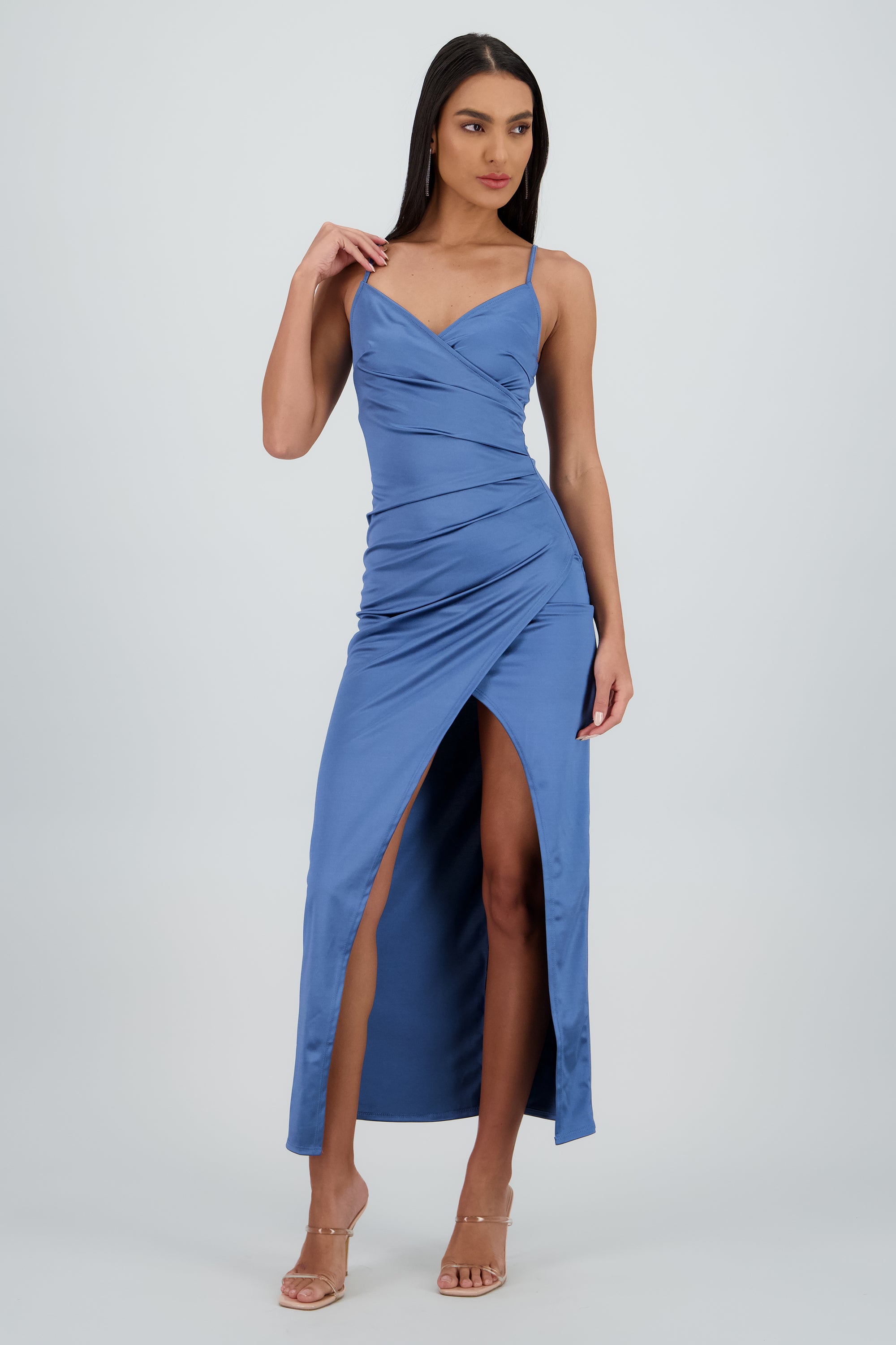 Vestido Maxi Satín Escote Cruzado AZUL BRILLANTE