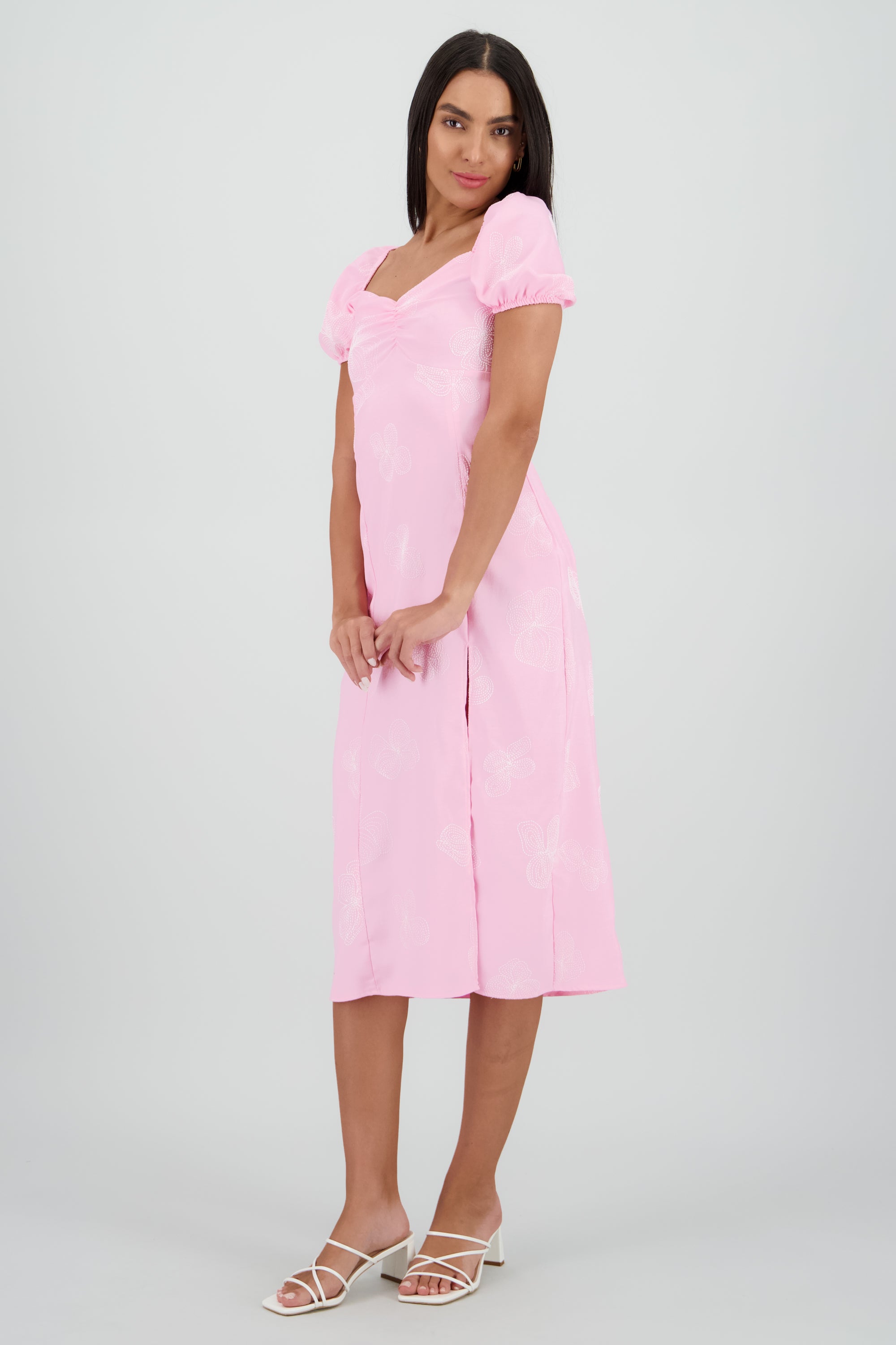 Vestido midi manga abullonada frunces ROSA PASTEL