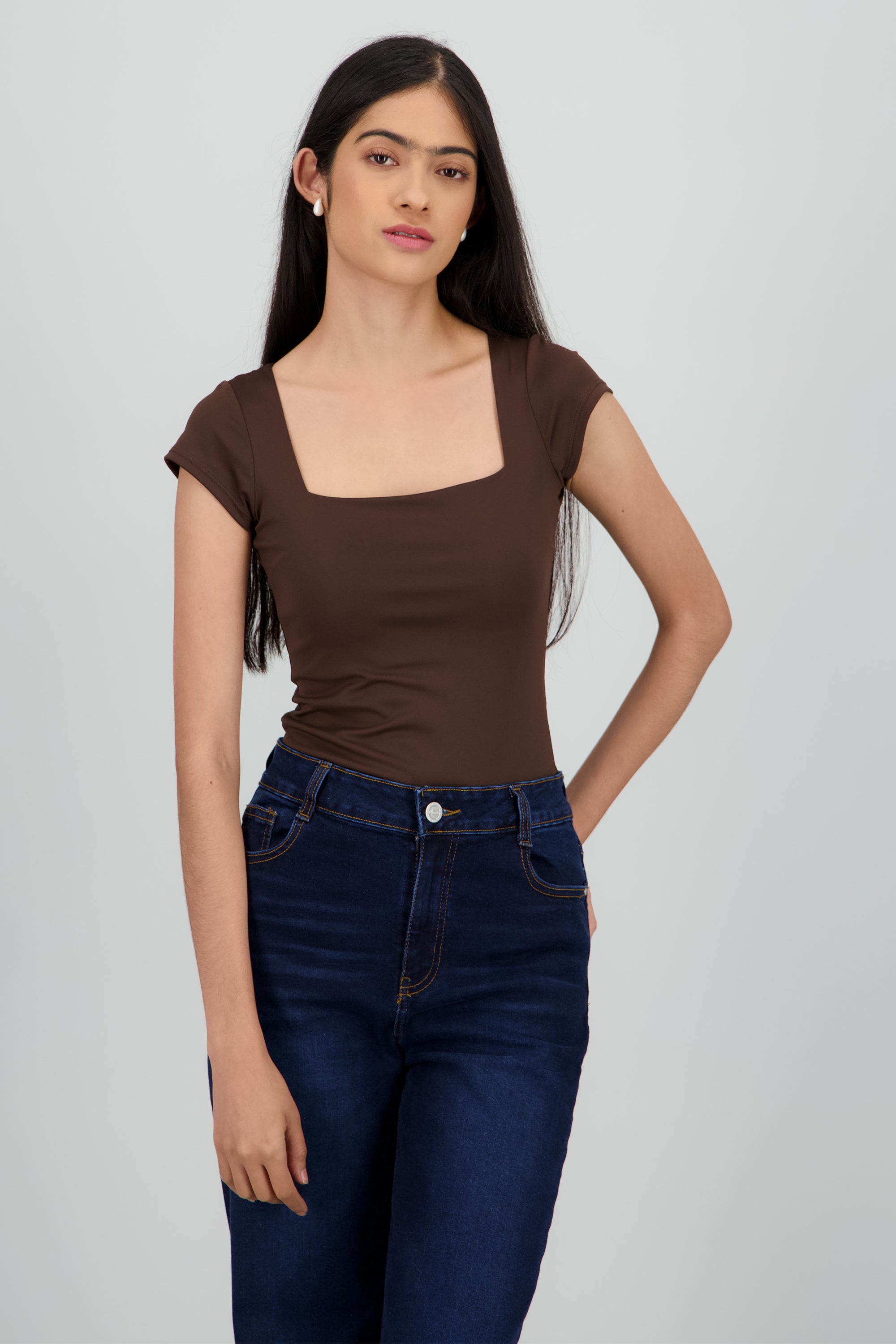 Bodysuit escote cuadrado CAFE OBSCURO