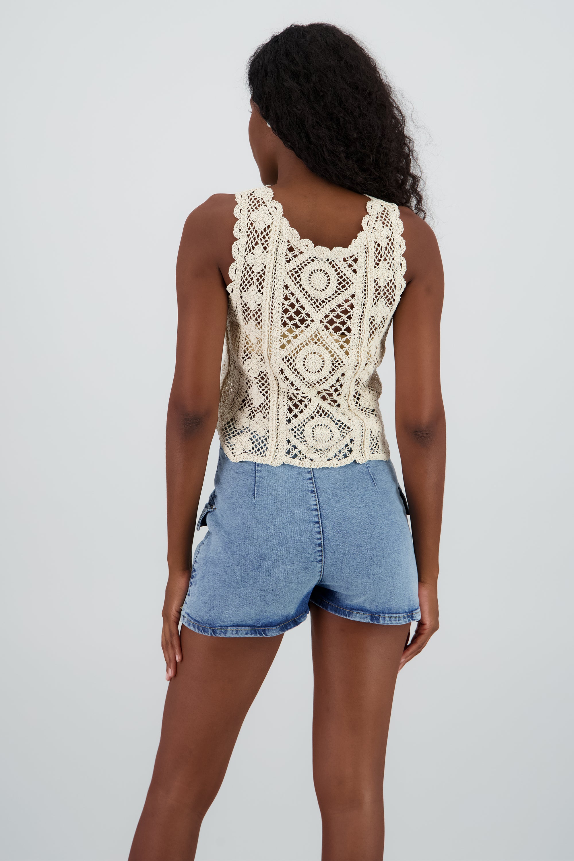 Blusa tejida tipo Ccrochet BEIGE